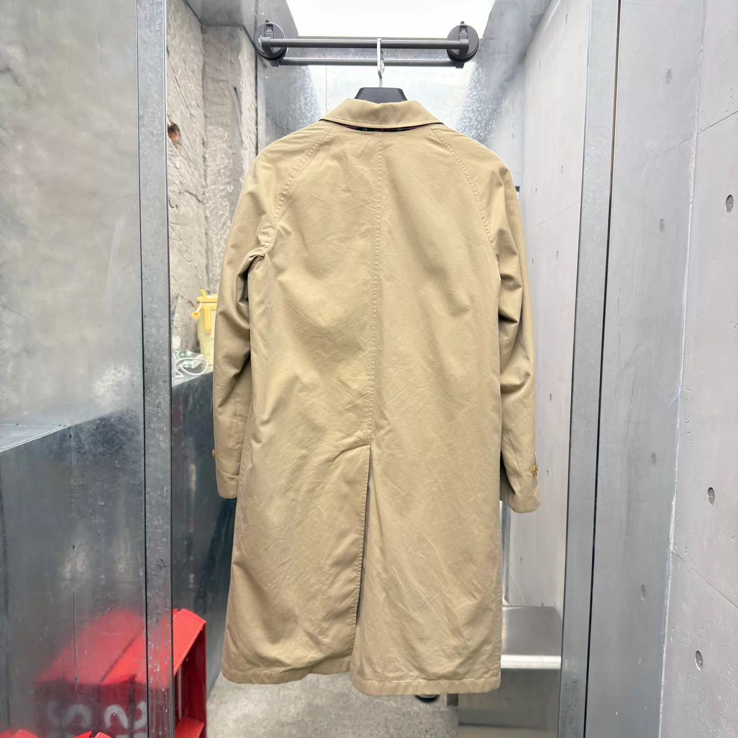 Burberry Multi-Colored Long Trench Coat Size M Size US M / EU 48-50 / 2 - 2 Thumbnail