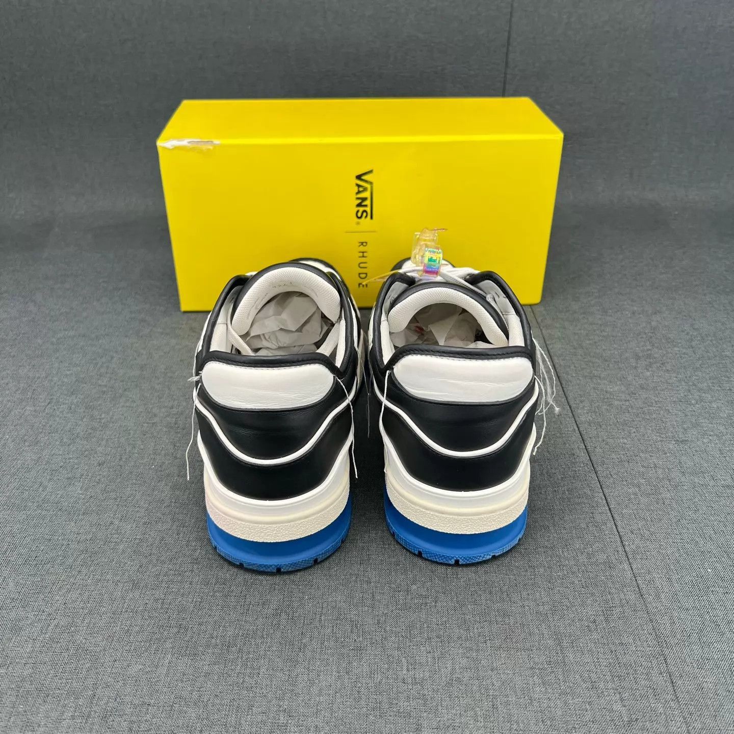 Louis Vuitton Multi-Color Low-Top Sneakers Size 9.5 Size US 9.5 / EU 42-43 - 5 Thumbnail
