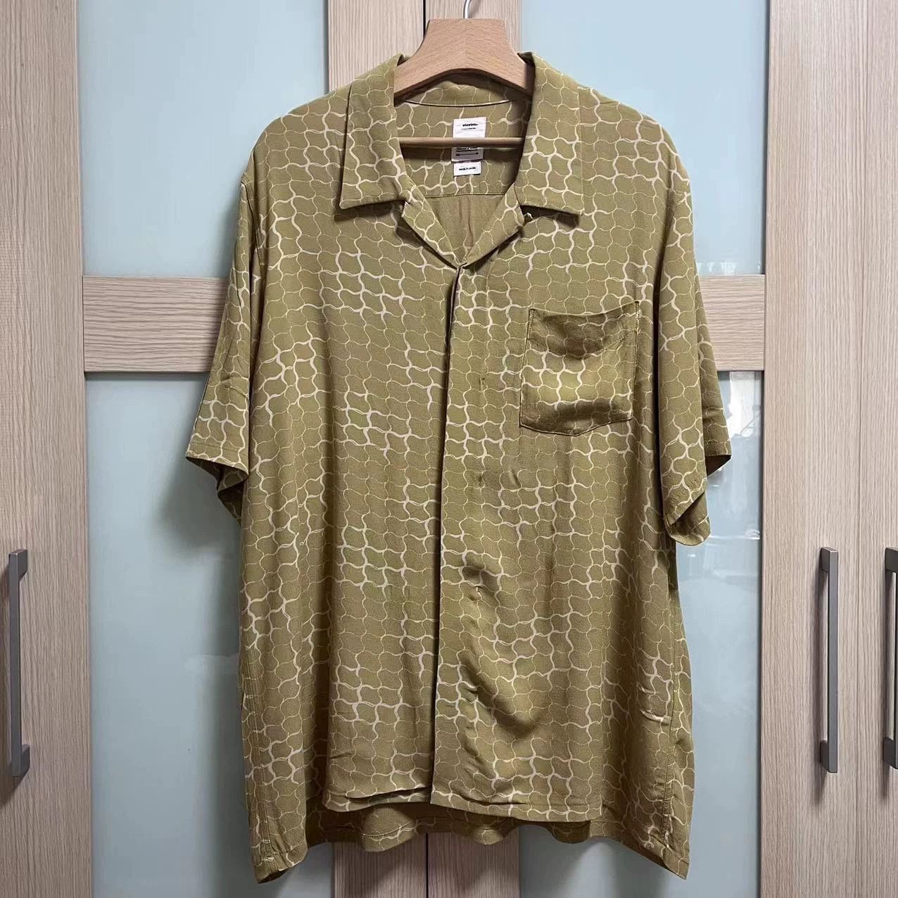Visvim visvim Snake Print Hawaiian Shirt Size US L / EU 52-54 / 3 - 2 Thumbnail