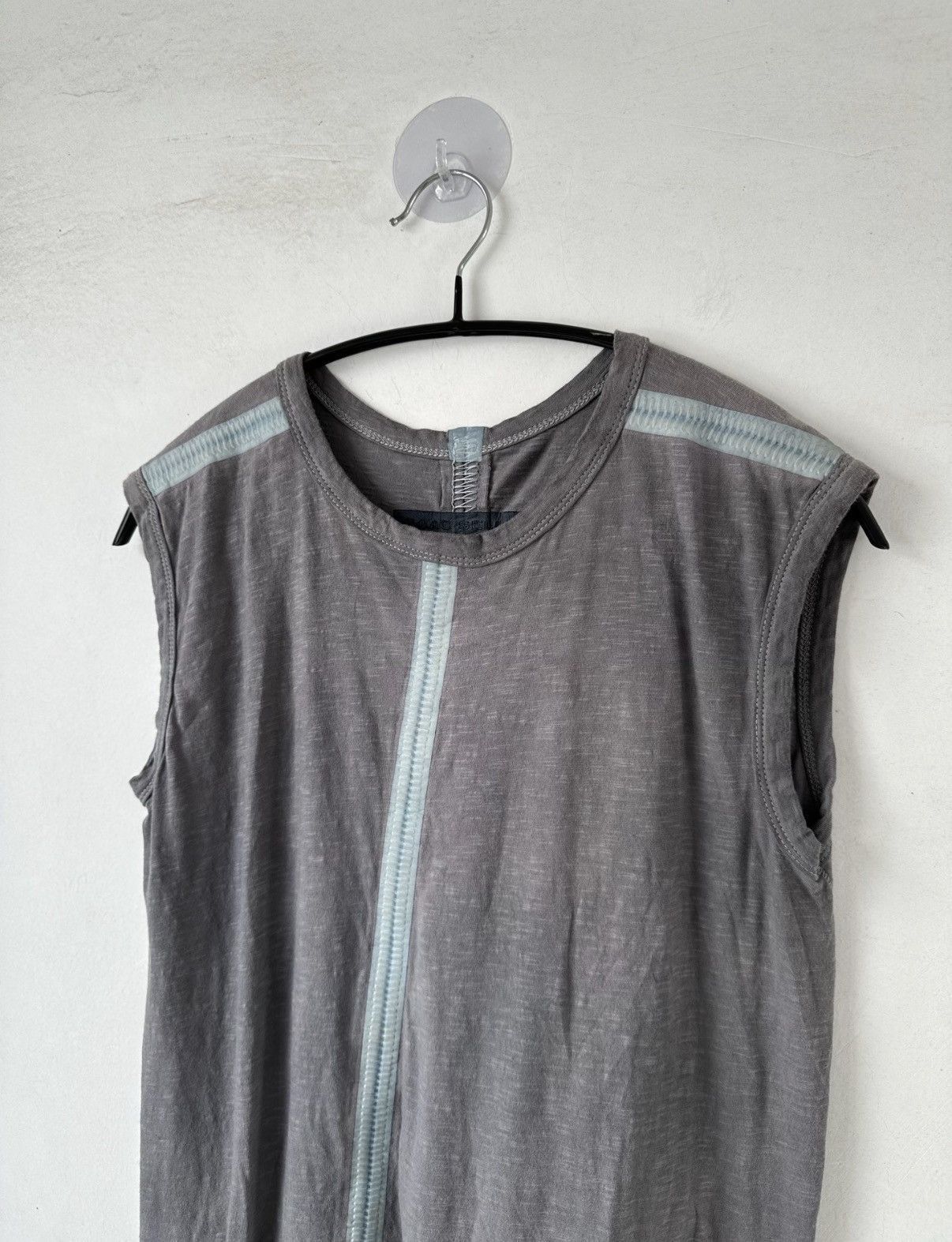 Issey Miyake Gray Sleeveless Top with Zip & Fringe Details Size US S / EU 44-46 / 1 - 2 Thumbnail