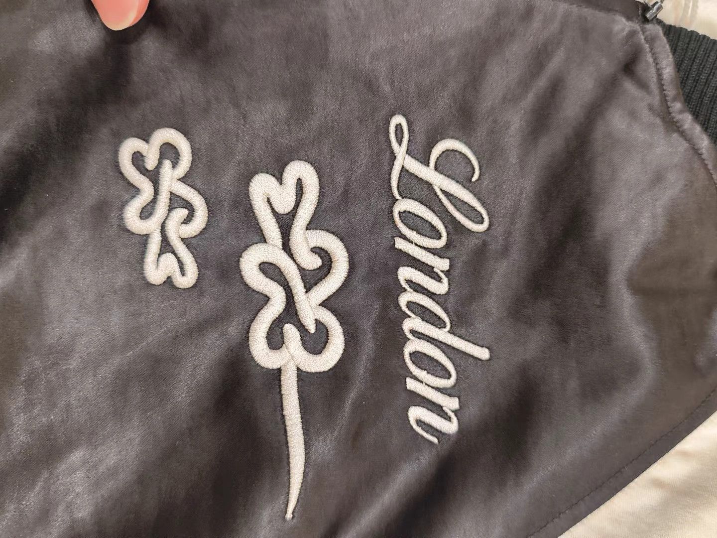 Y-3 Black Embroidered Bomber Jacket with Contrast Sleeves Size US S / EU 44-46 / 1 - 7 Thumbnail