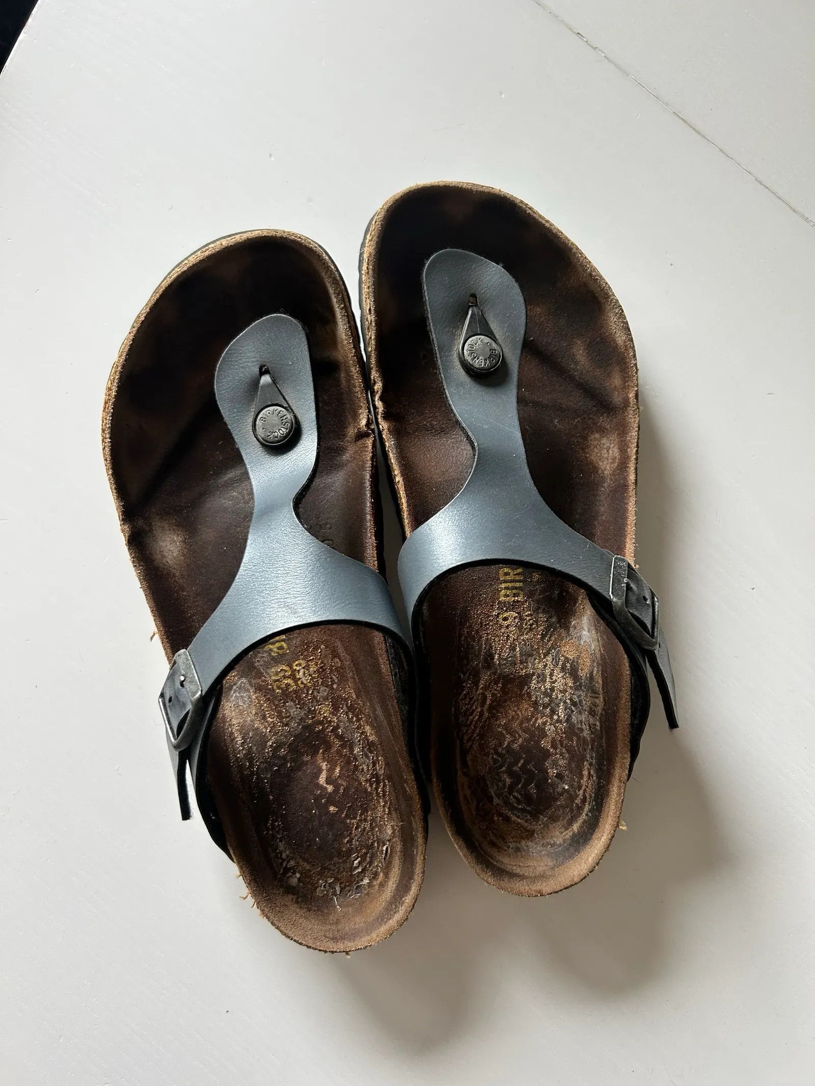 Birkenstock Birkenstock Gizeh Sandals Size US 9 / IT 39 - 5 Thumbnail