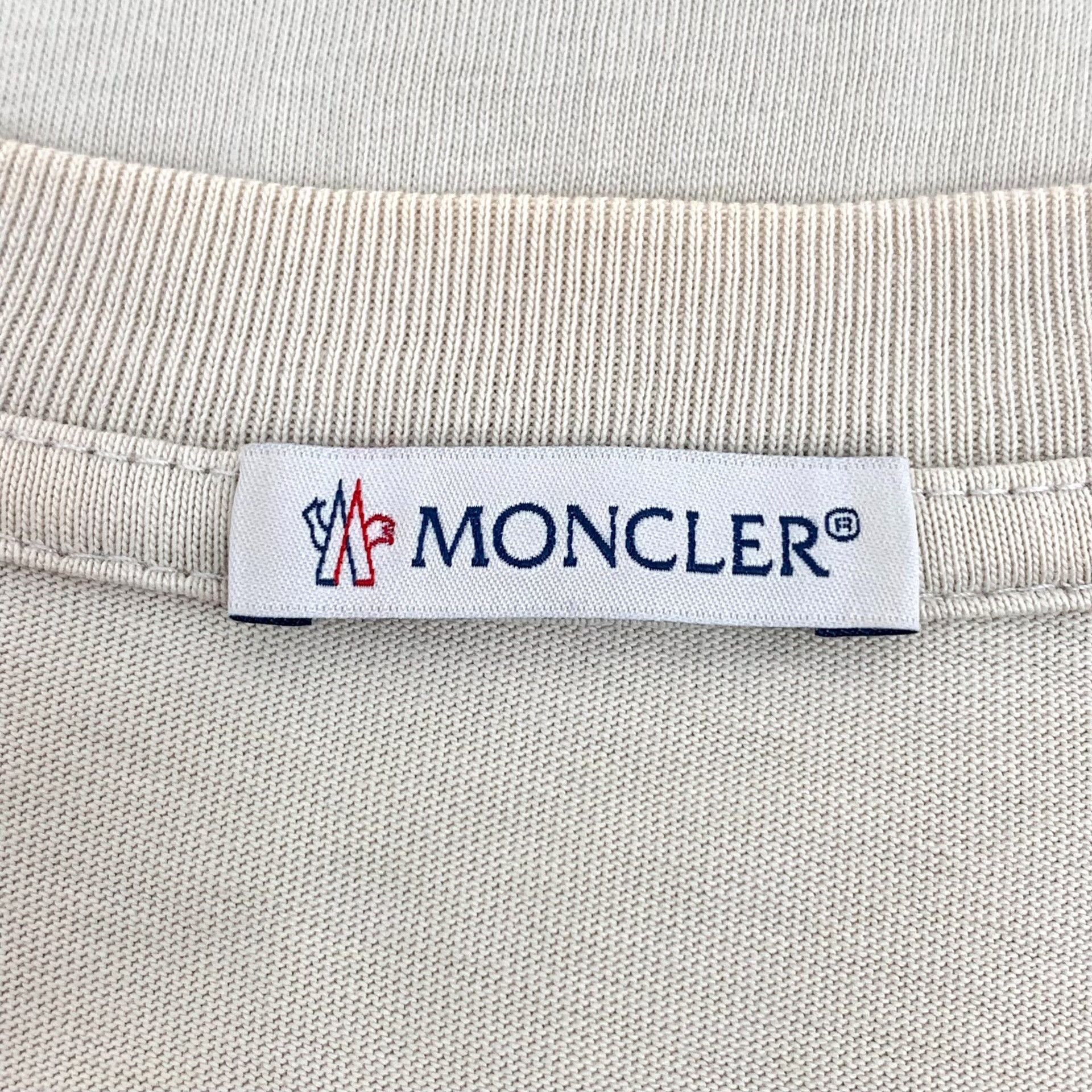 Moncler Moncler Cotton Embroidered T-Shirt L Women Size L / US 10 / IT 46 - 6 Thumbnail