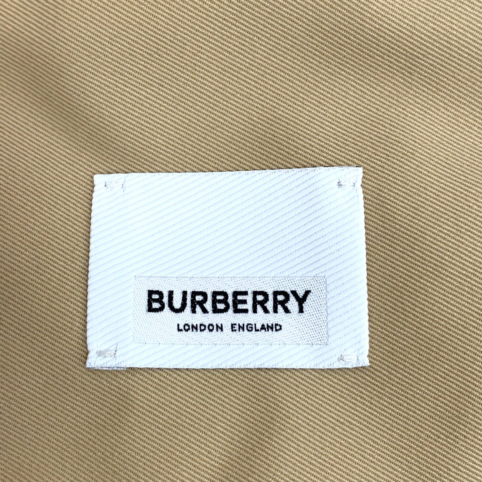 Burberry Burberry Plaid Brown Down Jacket S Women Size S / US 4 / IT 40 - 5 Thumbnail