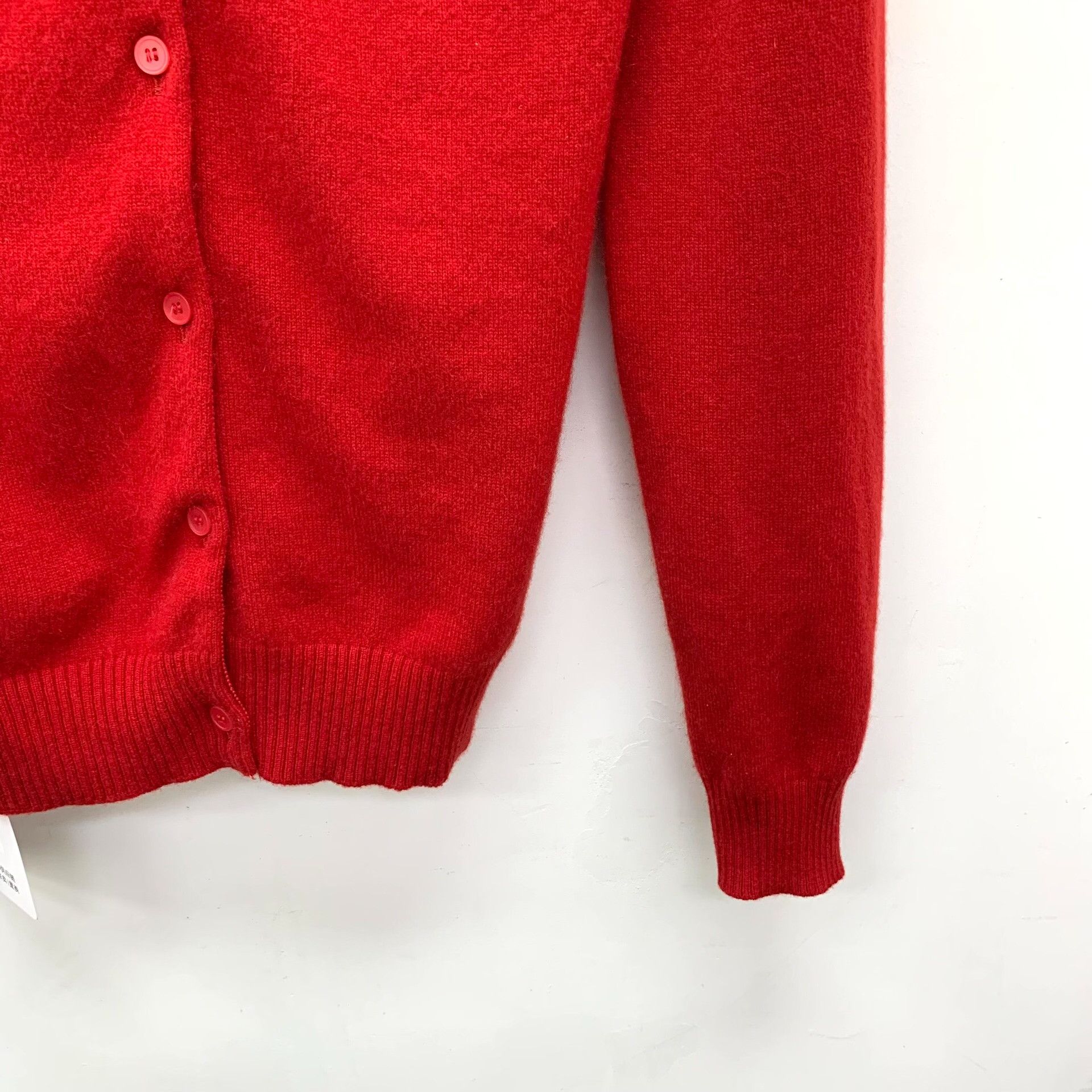 Miu Miu Miu Miu Retro Red Sweater M Women Size M / US 6-8 / IT 42-44 - 4 Thumbnail