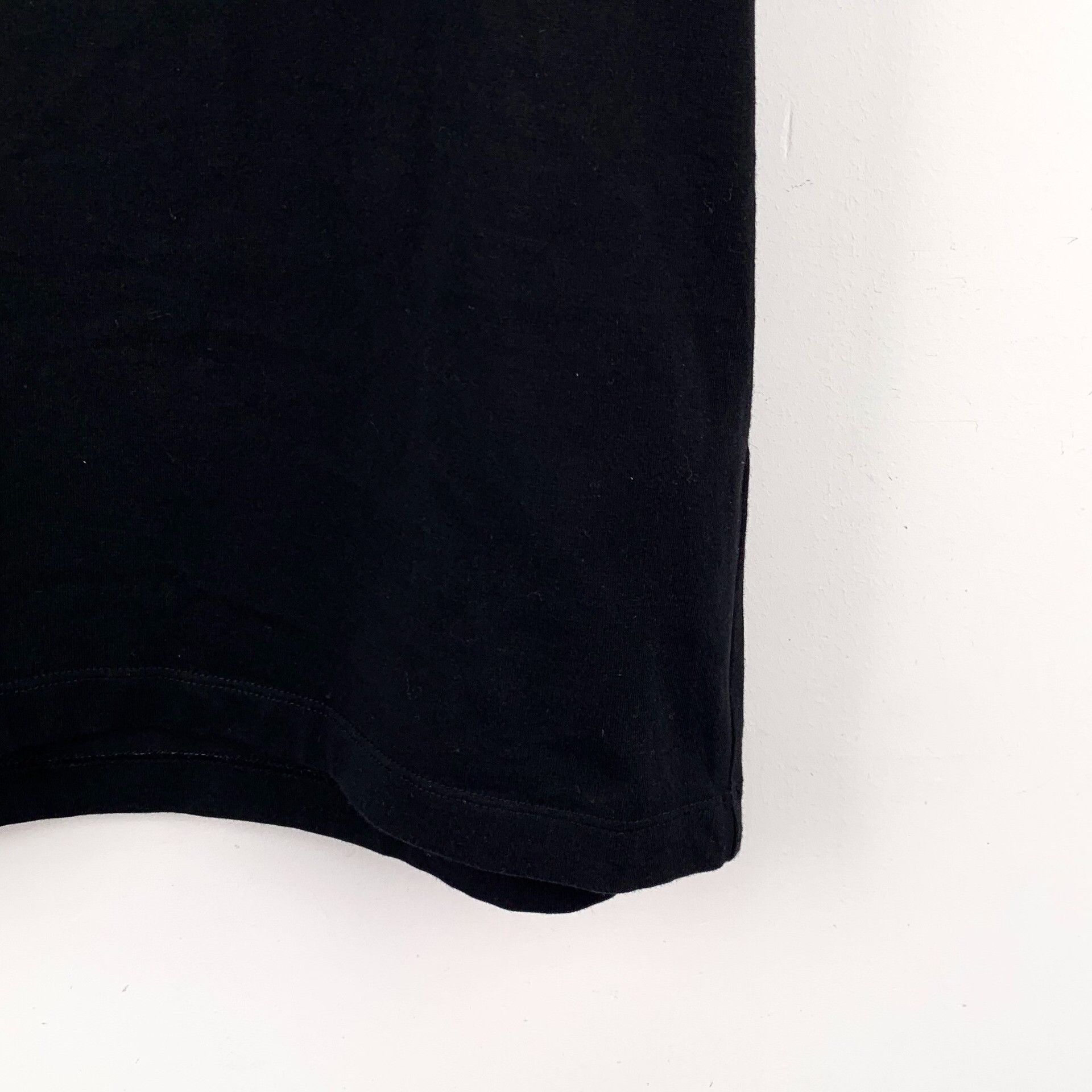 Moncler Moncler Cotton Black T-Shirt L Women Size L / US 10 / IT 46 - 4 Thumbnail