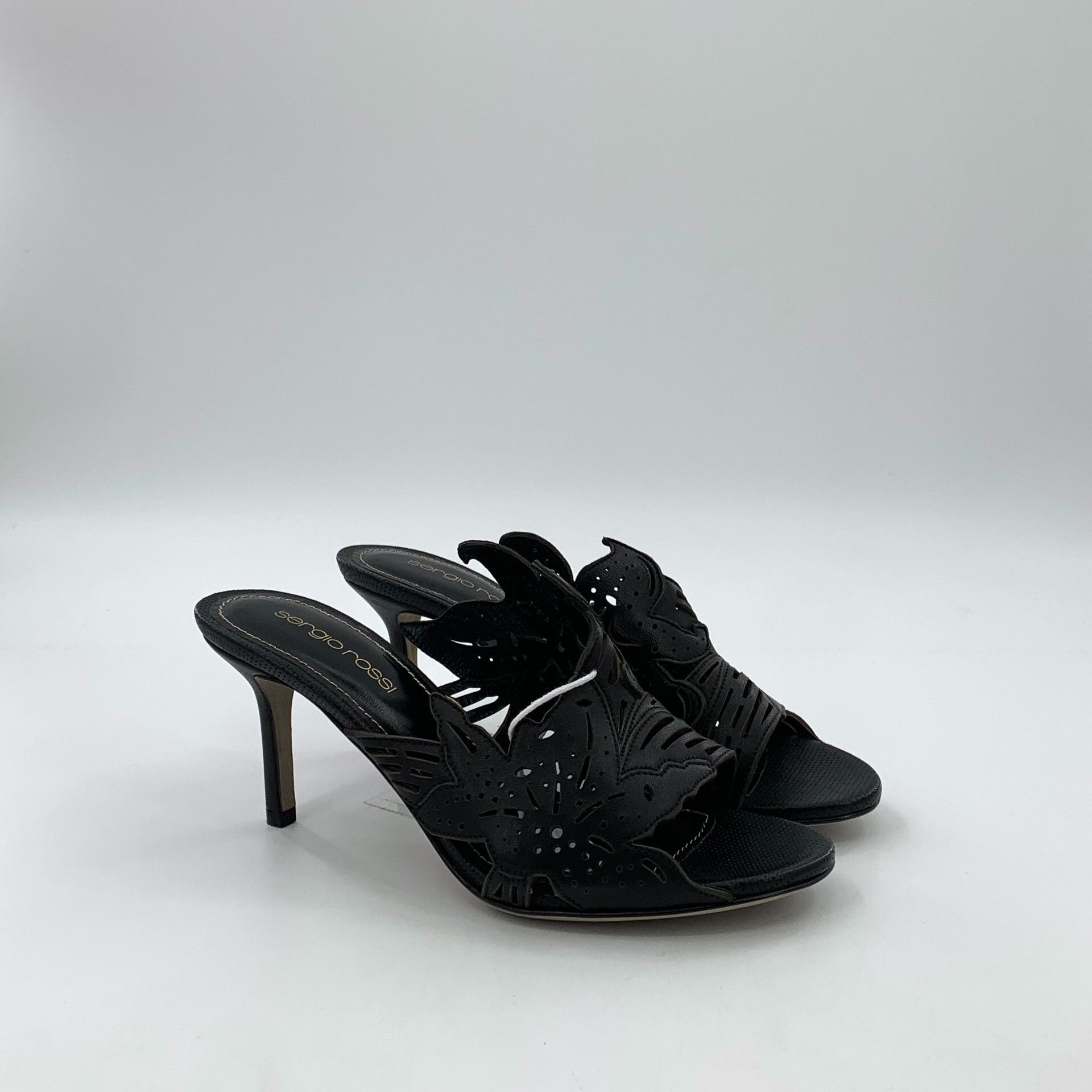 Sergio Rossi Sergio Rossi Floral Black Sandals 35 Women Size US 5 / IT 35 - 2 Thumbnail