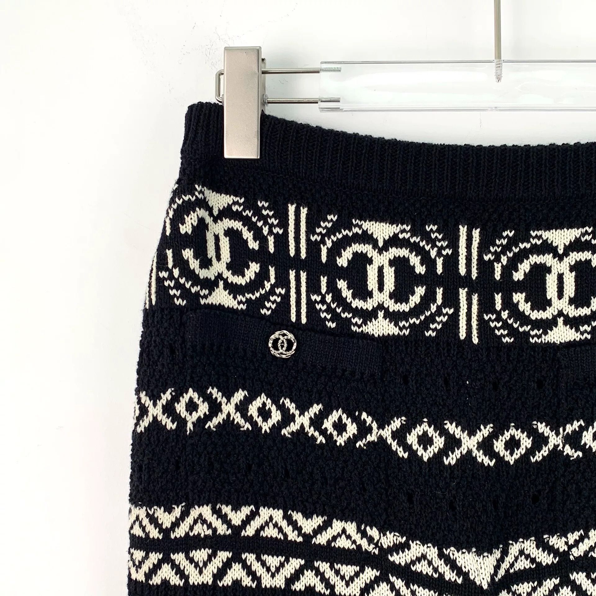 Chanel Chanel Retro Black Pants 36 Women Size 36" / US 14 / IT 50 - 3 Thumbnail