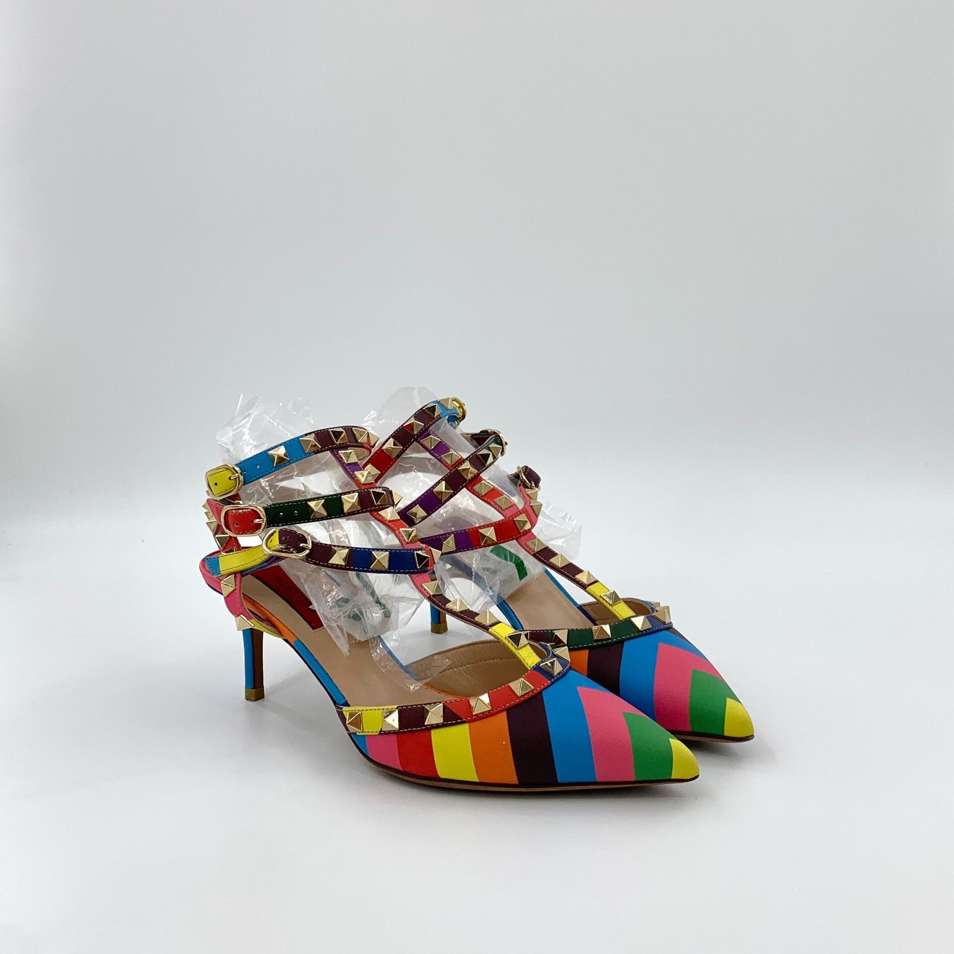 Valentino Valentino Multi Lowtop Sneakers 37 Women Size US 6.5 / IT 36.5 - 2 Thumbnail