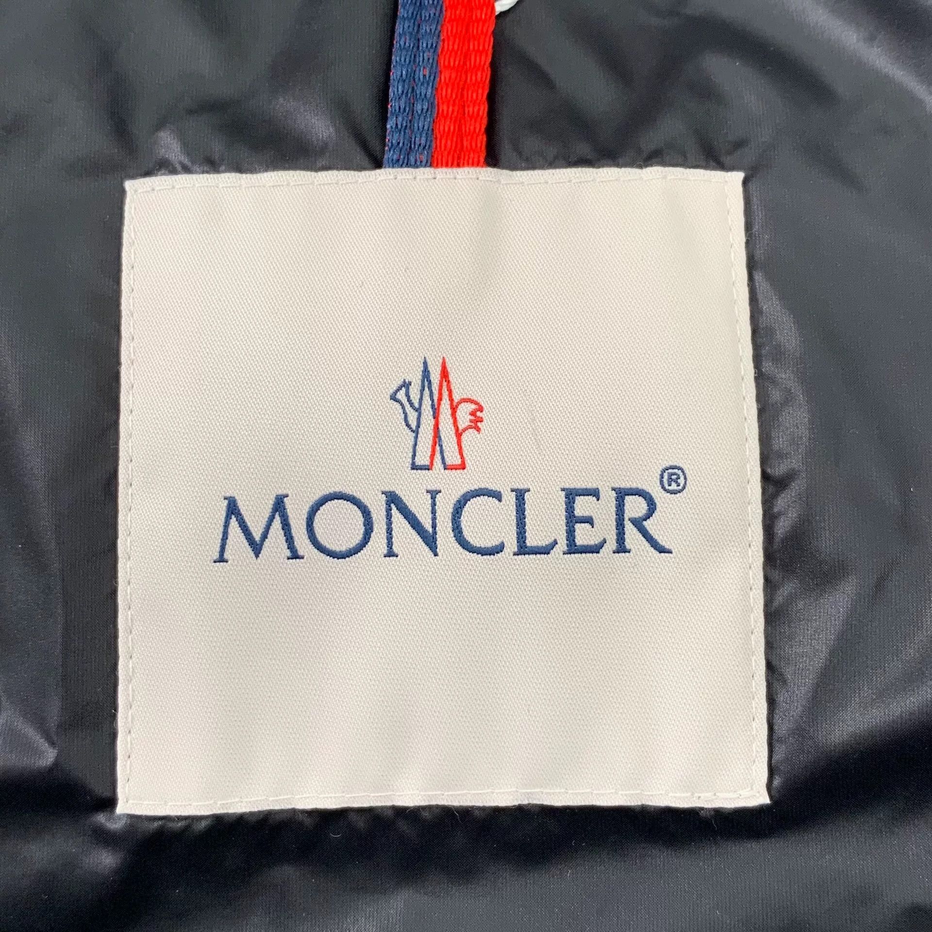 Moncler Moncler Black Light Jacket XS Men Size US XS / EU 42 / 0 - 6 Thumbnail
