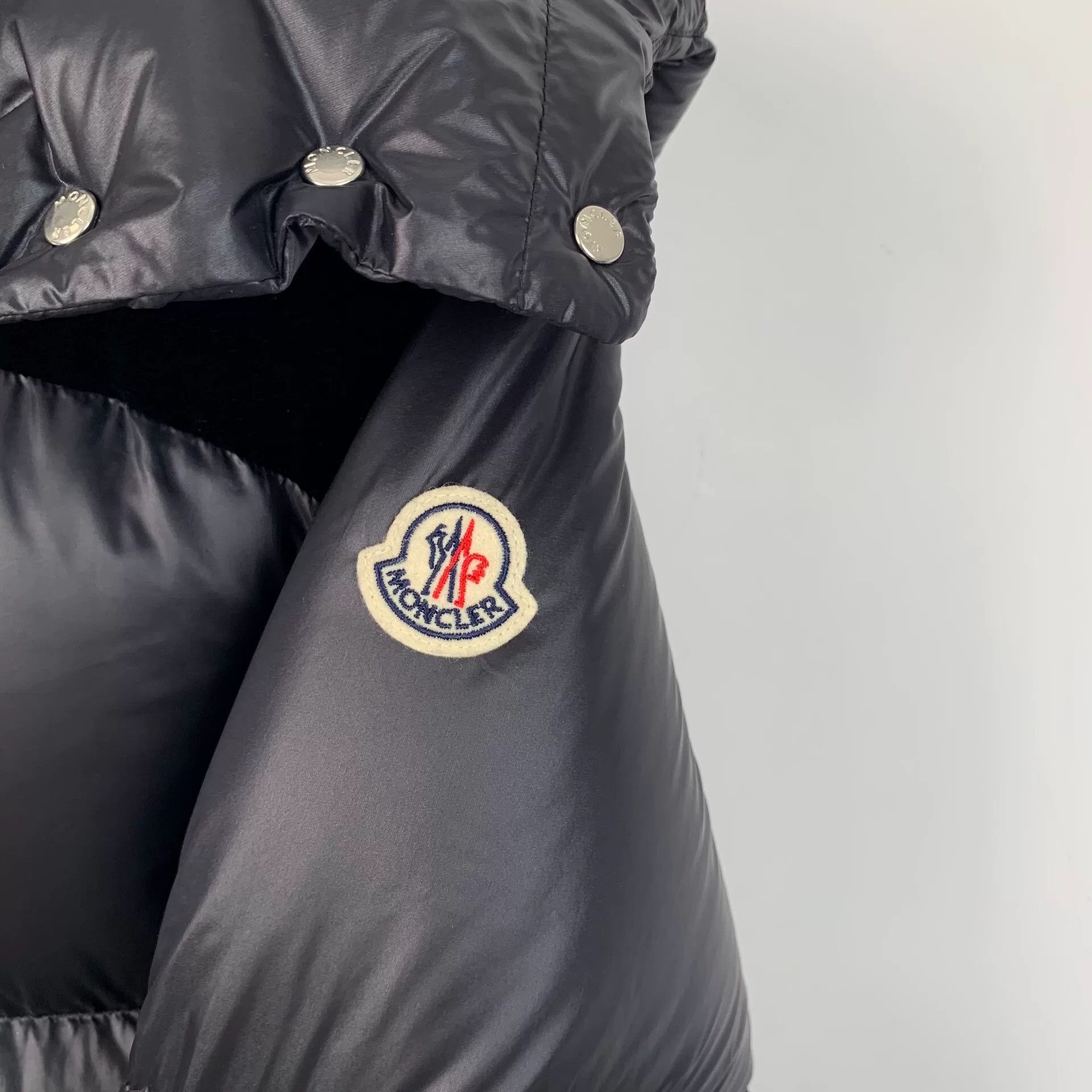Moncler Moncler Black Light Jacket XS Men Size US XS / EU 42 / 0 - 5 Thumbnail