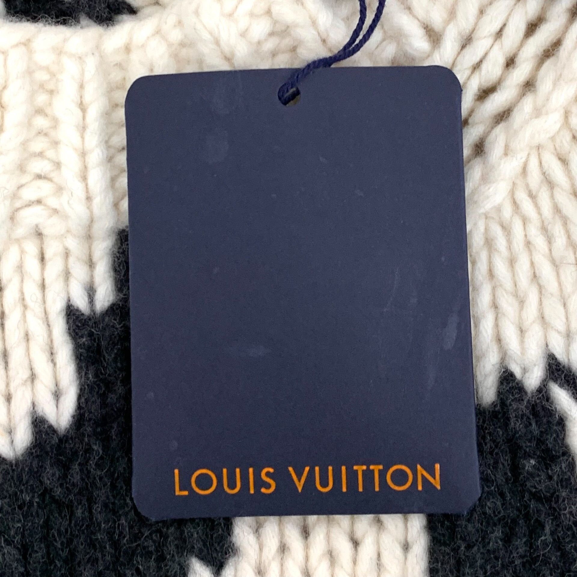 Louis Vuitton Louis Vuitton Multi Sweater L Men Size US L / EU 52-54 / 3 - 6 Thumbnail