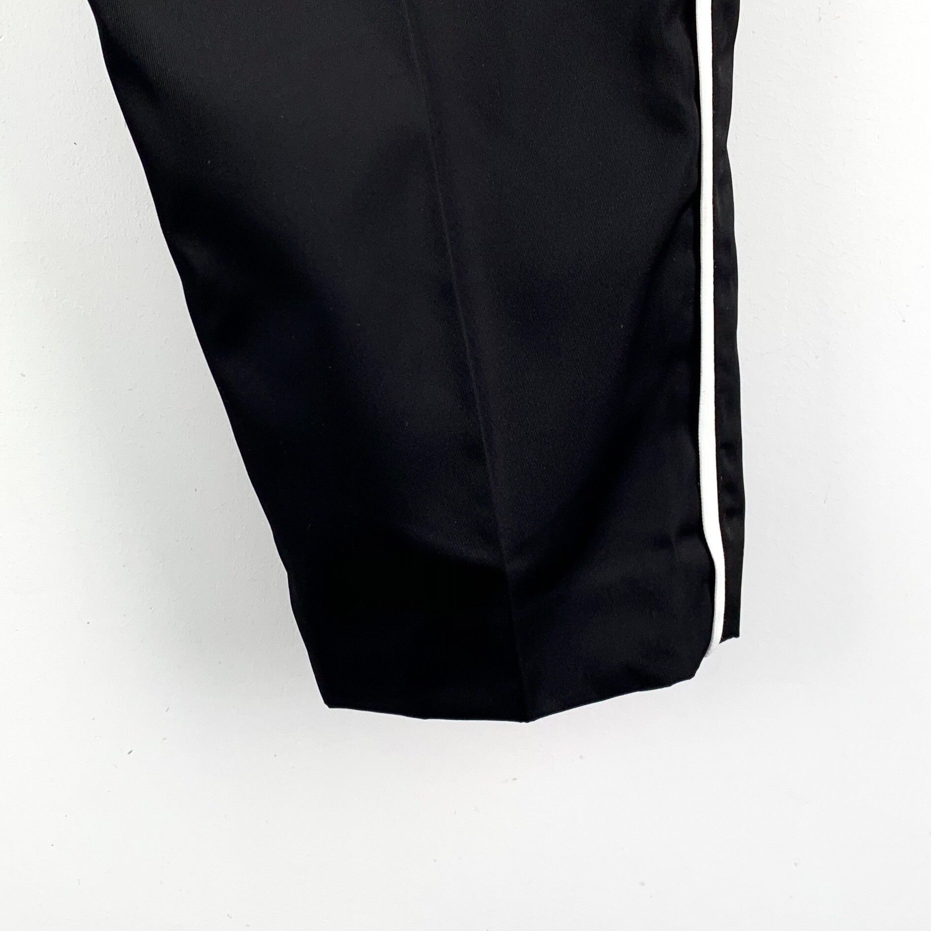 Prada Prada Casual Striped Black Pants S Women Size 26" / US 2 / IT 38 - 4 Thumbnail