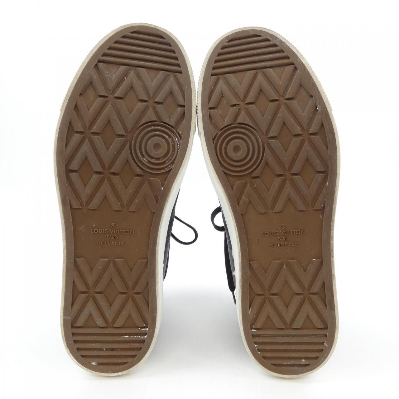 Louis Vuitton Louis Vuitton Louis Vuitton Sneakers Leather Shoes DUTY FREE for USA Size ONE SIZE - 4 Thumbnail