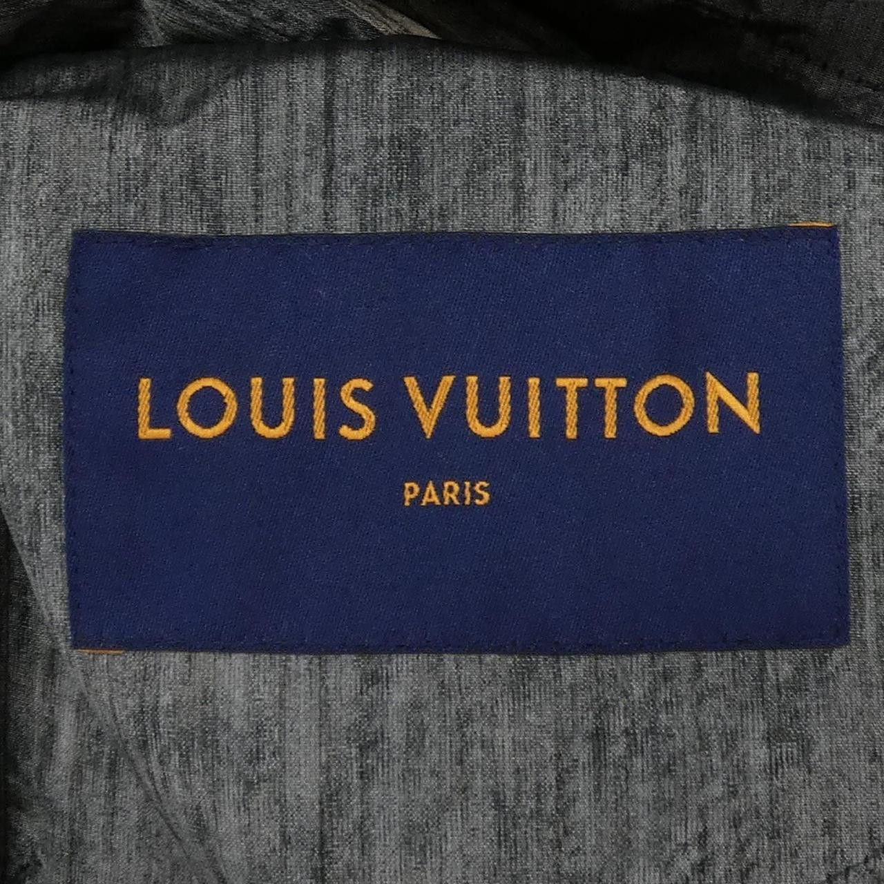 Louis Vuitton Louis Vuitton Louis Vuitton Cotton Jacket Others Outerwear HFB92WHZI707N DUTY FREE for USA Size ONE SIZE - 4 Thumbnail