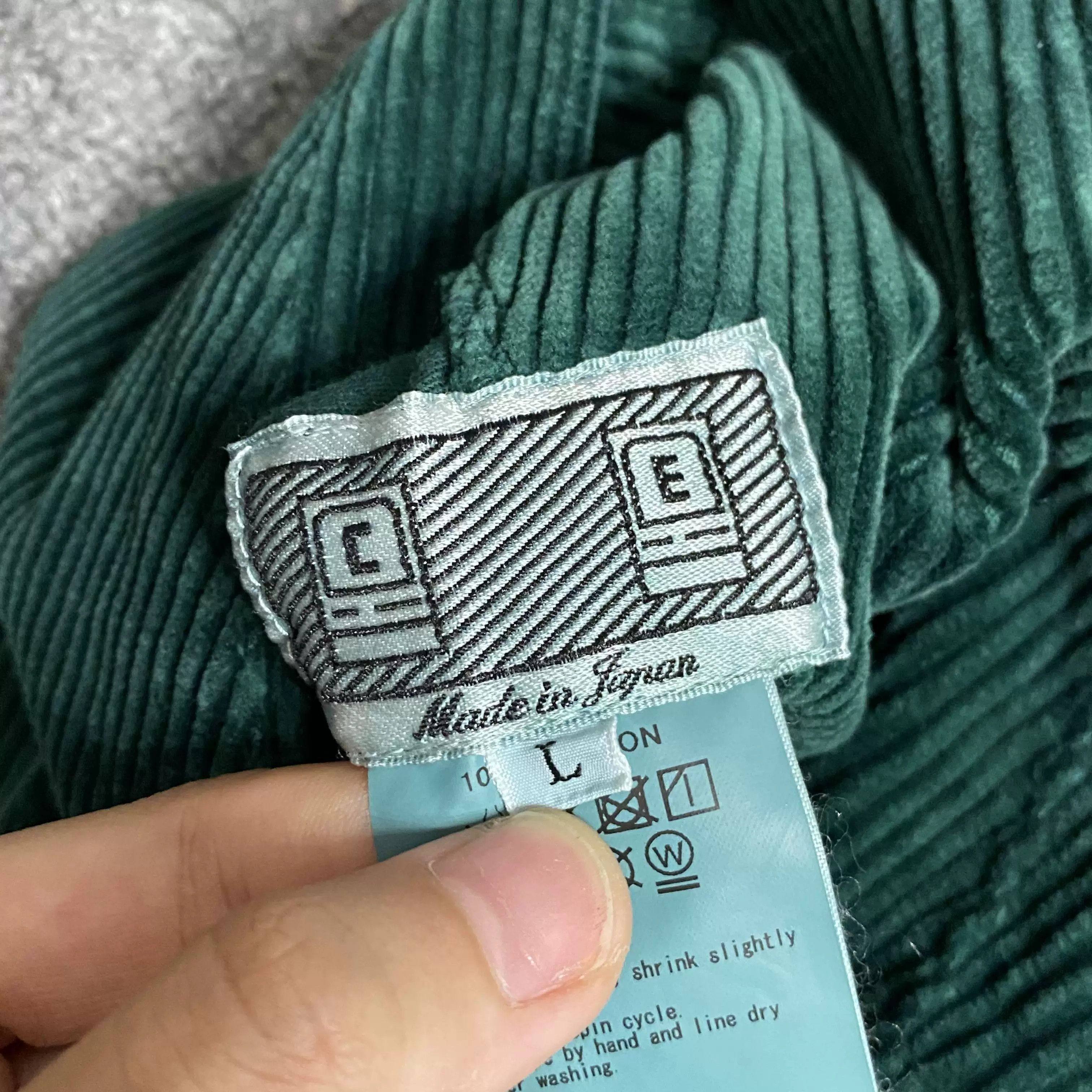 Cav Empt CAVEMPT Made in Japan Reversible Corduroy Jacket Size US L / EU 52-54 / 3 - 6 Thumbnail