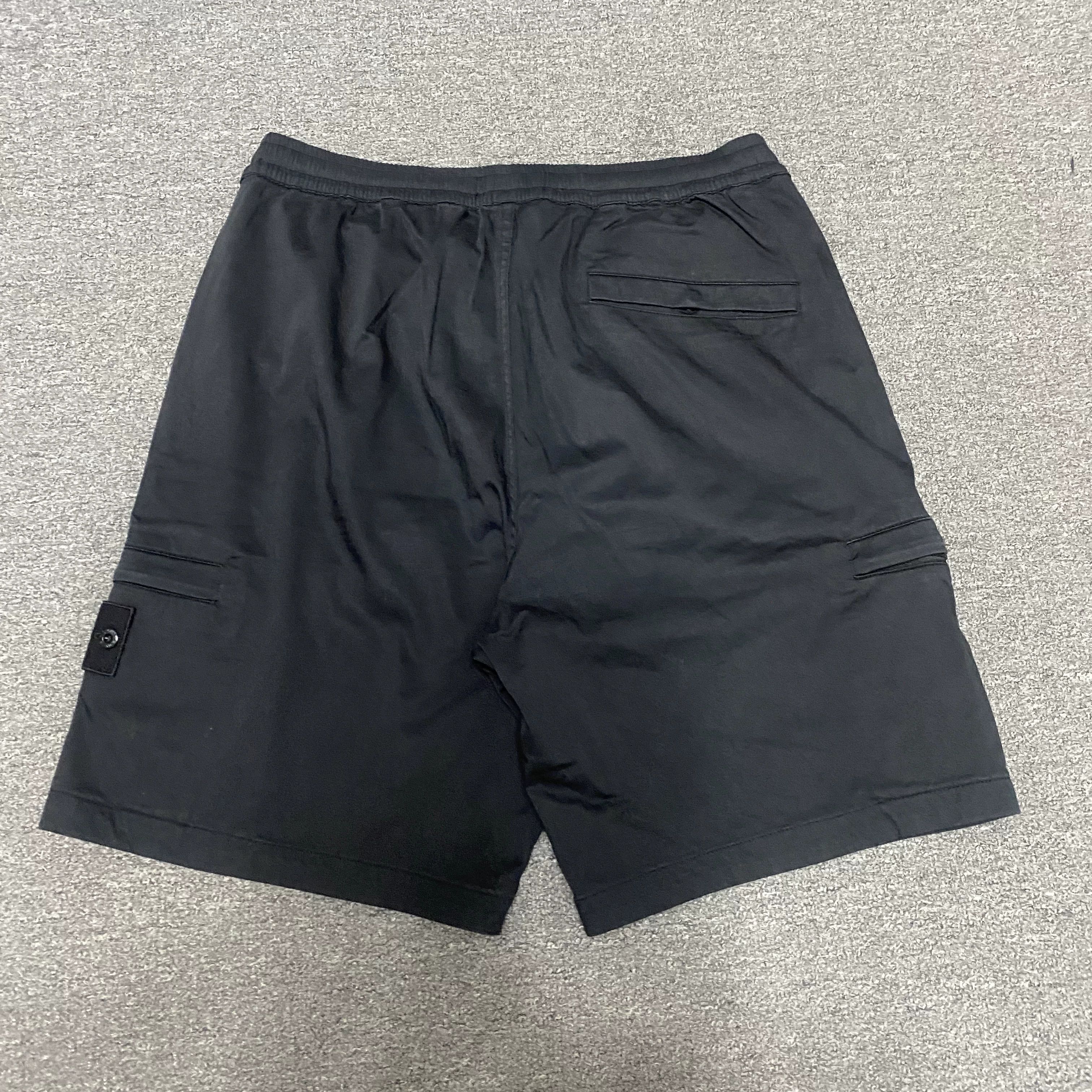 Stone Island Stone Island Ghost Badge Shorts Size US 34 / EU 50 - 3 Thumbnail
