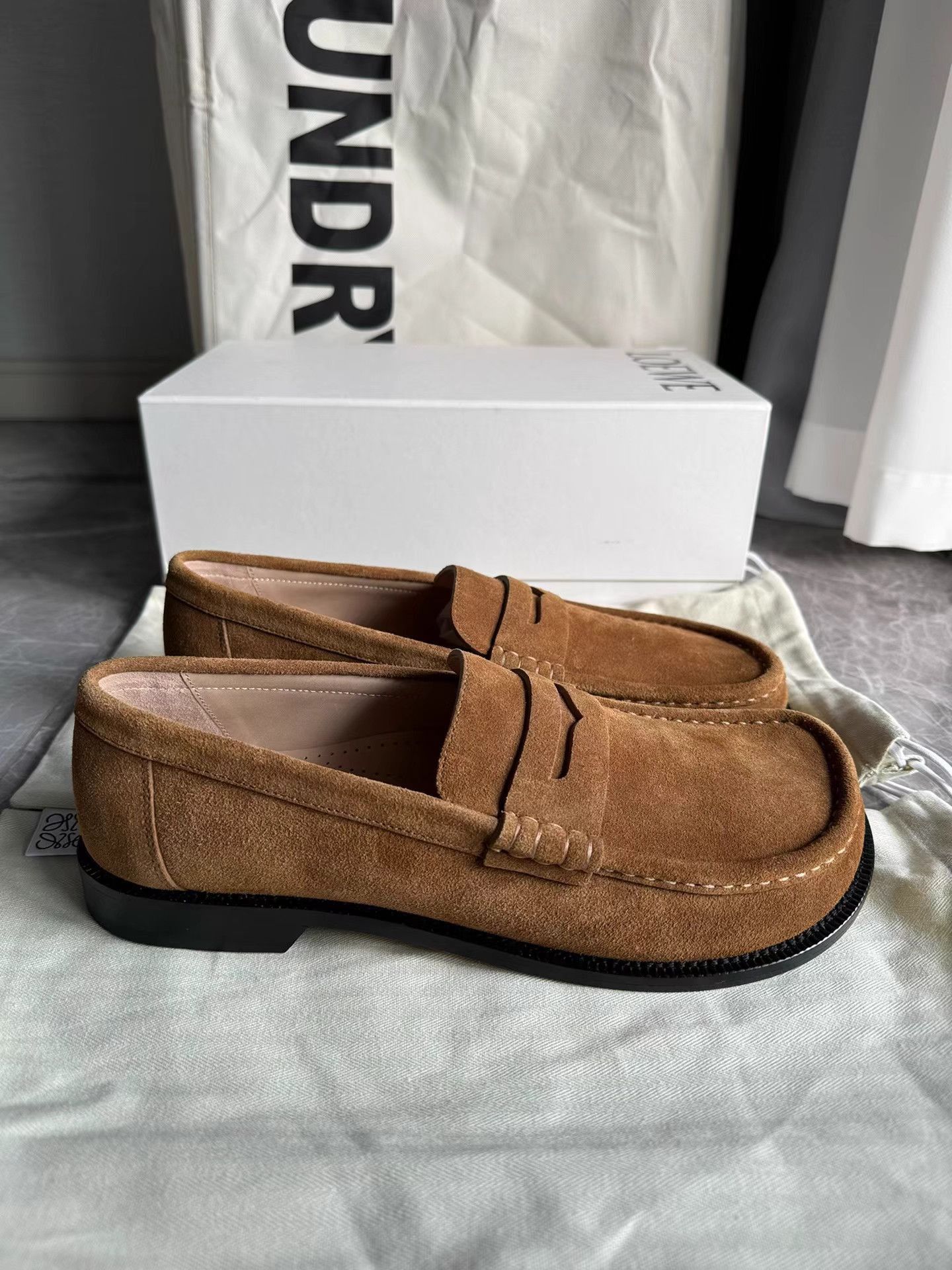 Loewe Brown Suede Loafers - Size 7 Size US 7 / EU 40 - 3 Thumbnail