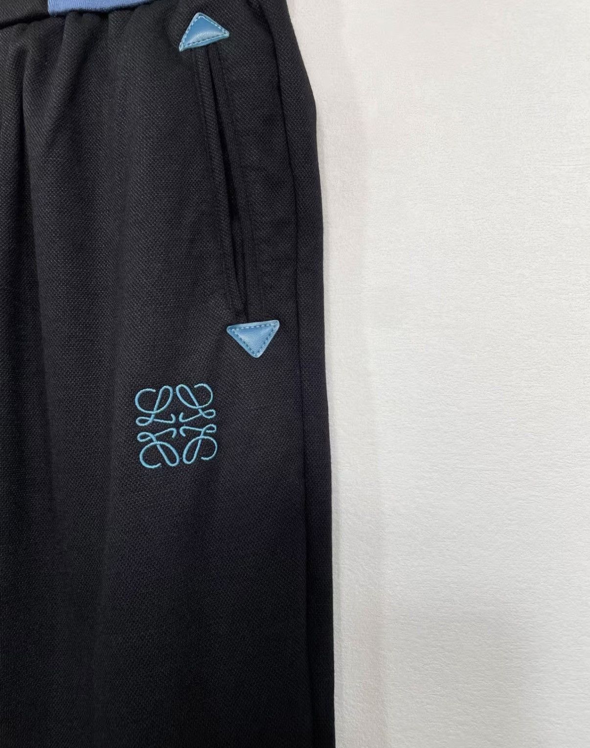 Loewe Black Sweatpants with Blue Accents Size 36 Size US 36 / EU 52 - 3 Thumbnail