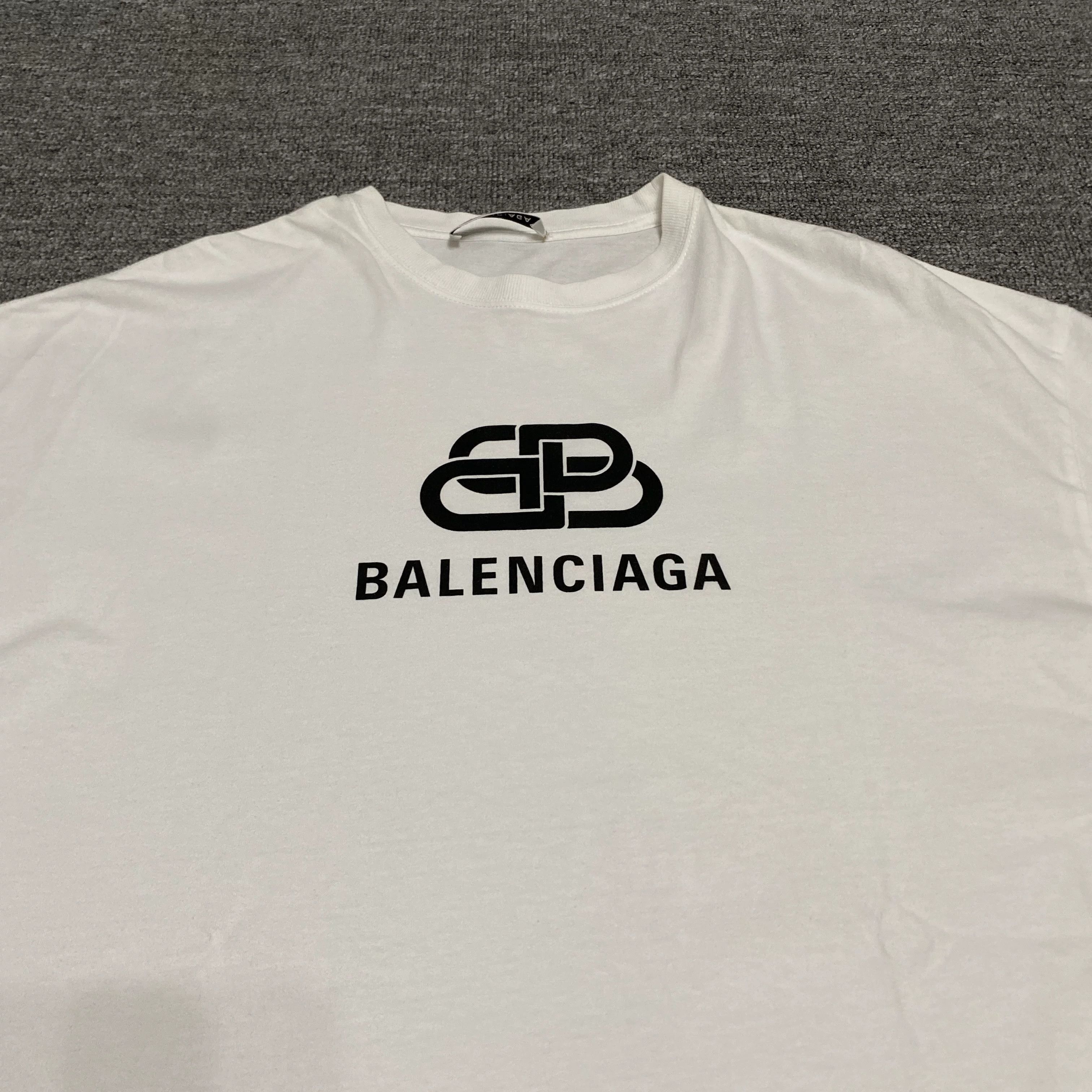 Balenciaga Balenciaga Lock Buckle Short Sleeve Size US XS / EU 42 / 0 - 4 Thumbnail