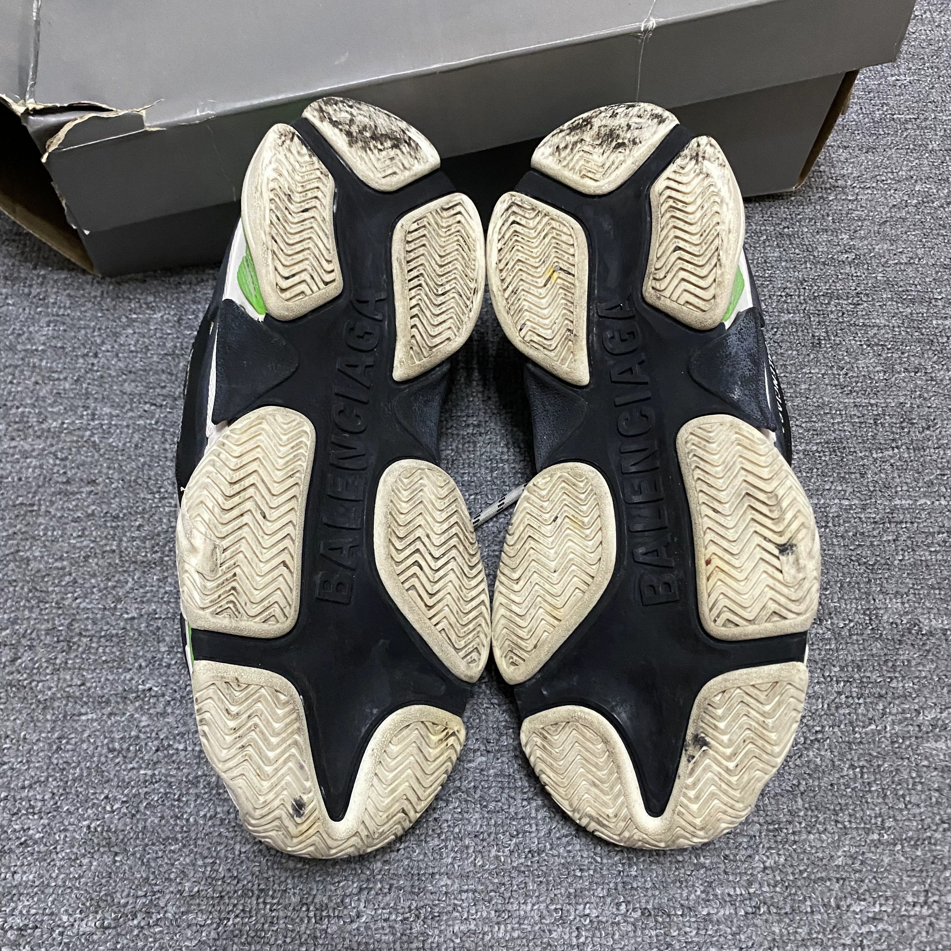 Balenciaga Balenciaga Triples Dad Shoes Size US 7 / EU 40 - 7 Thumbnail