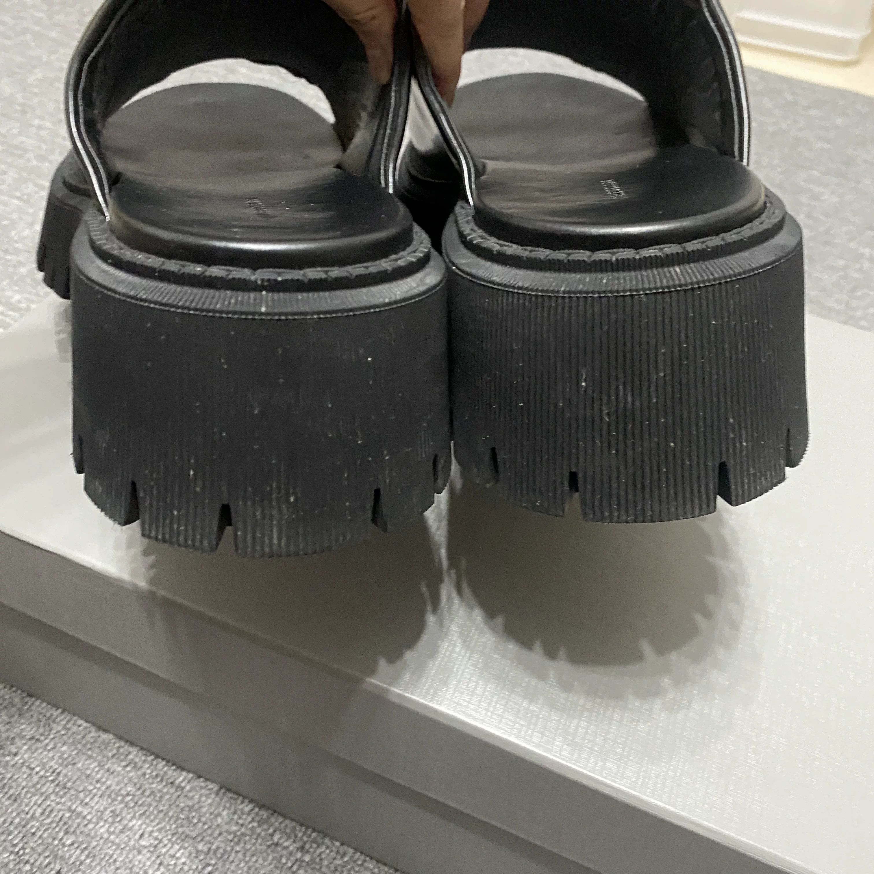 Balenciaga Balenciaga Tractor Leather Thick-Sole Derby Slides Size US 11 / EU 44 - 7 Thumbnail