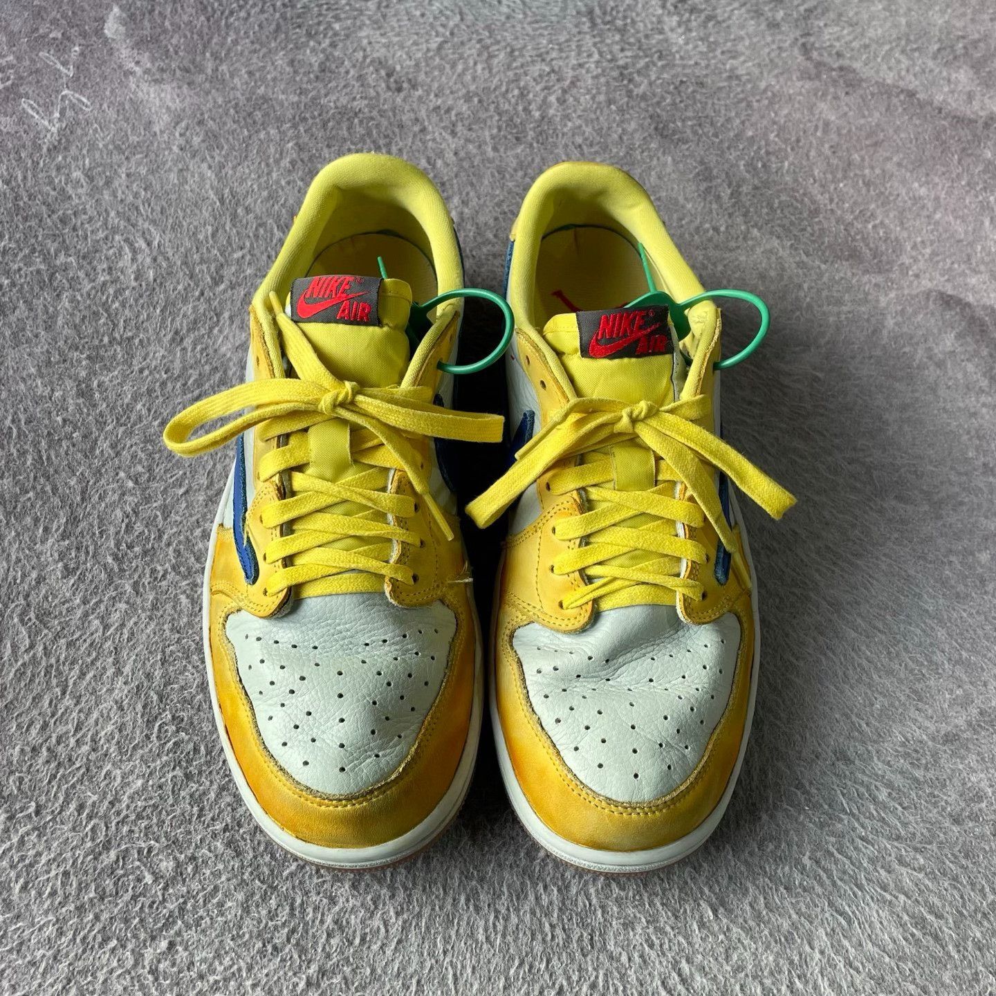 Nike Nike Yellow Lowtop Sneakers 43 Men Size US 10 / EU 43 - 2 Thumbnail
