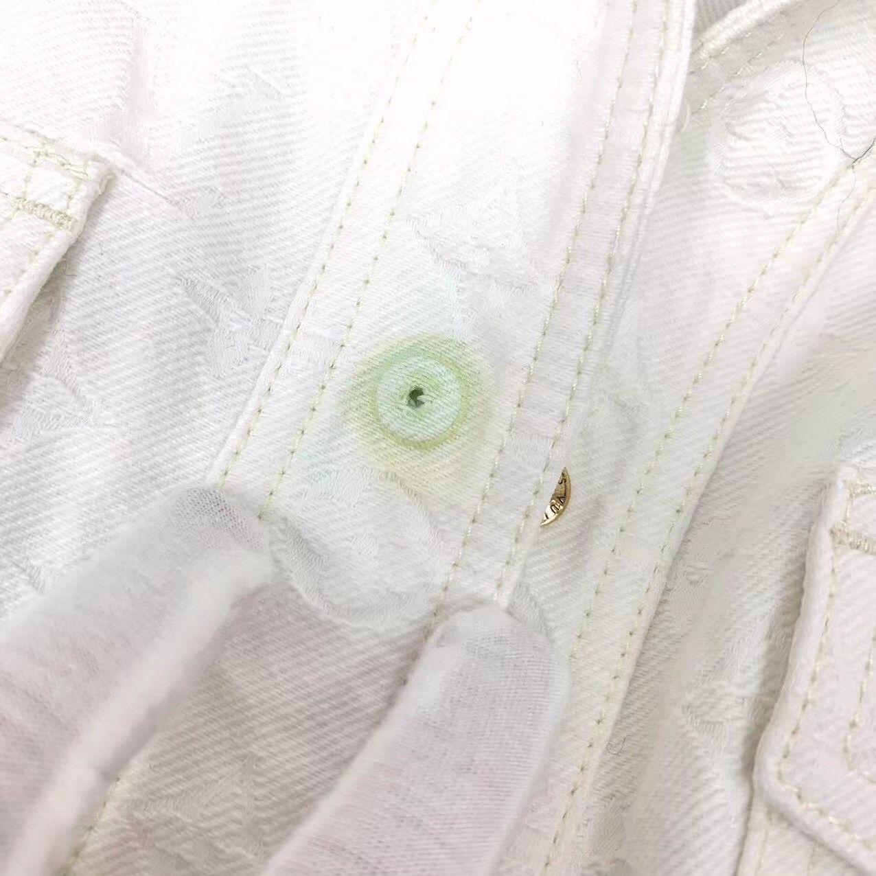 Louis Vuitton Louis Vuitton White Vest S Women Size S / US 4 / IT 40 - 9 Thumbnail