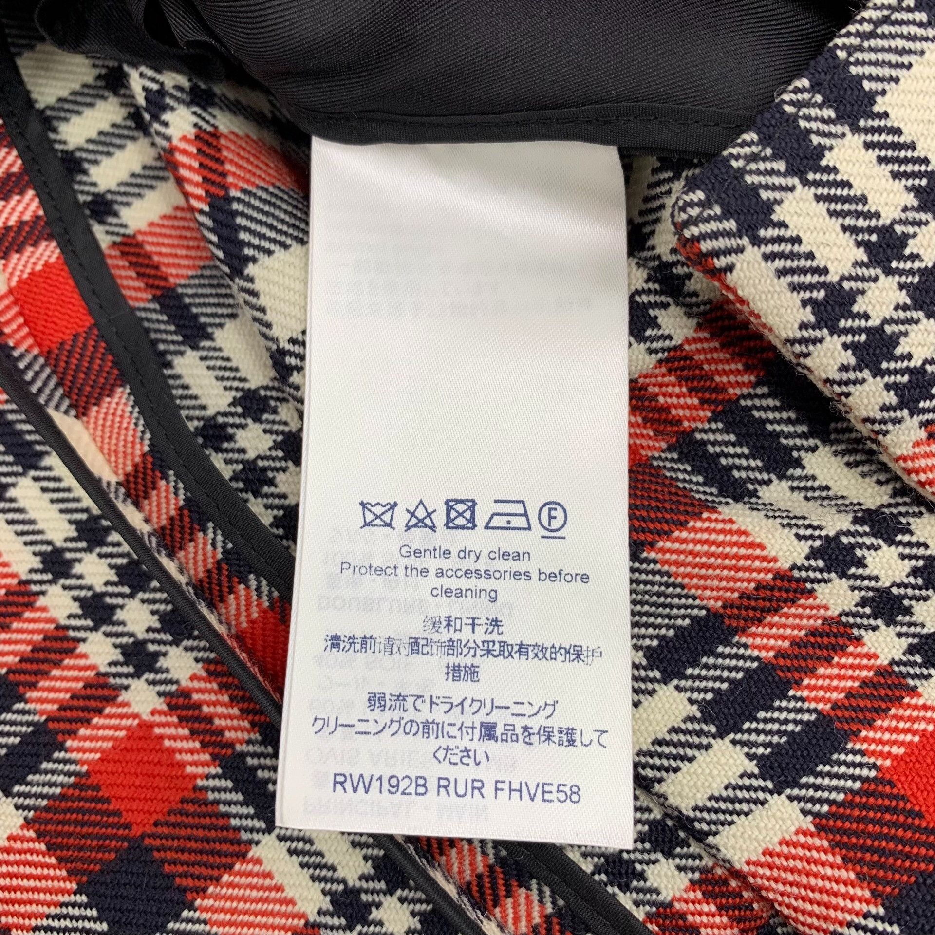 Louis Vuitton Louis Vuitton Plaid Multi Jacket XXS Women Size XXS / US 00 / IT 34 - 6 Thumbnail