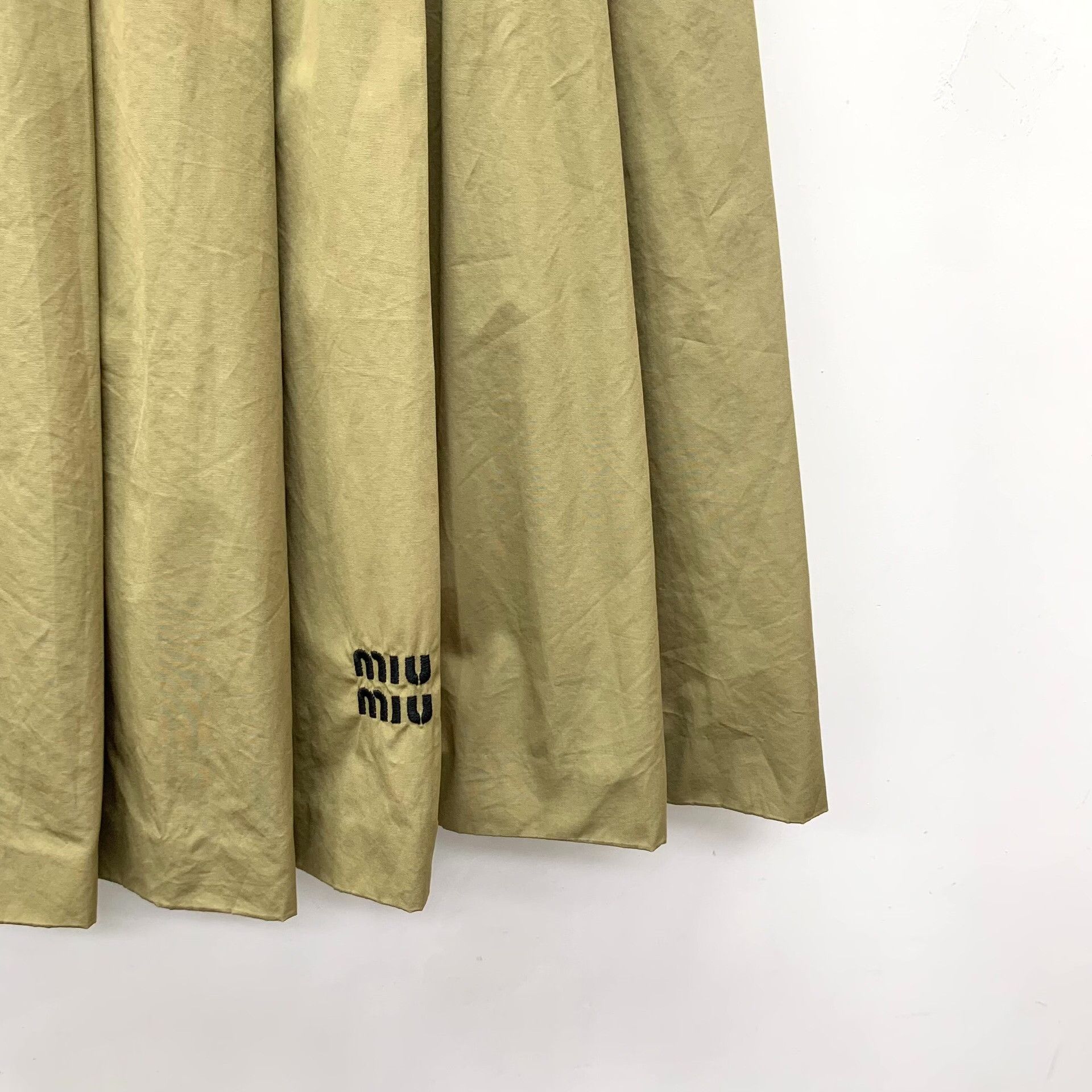 Miu Miu Miu Miu Retro Green Skirt S Women Size 26" / US 2 / IT 38 - 4 Thumbnail