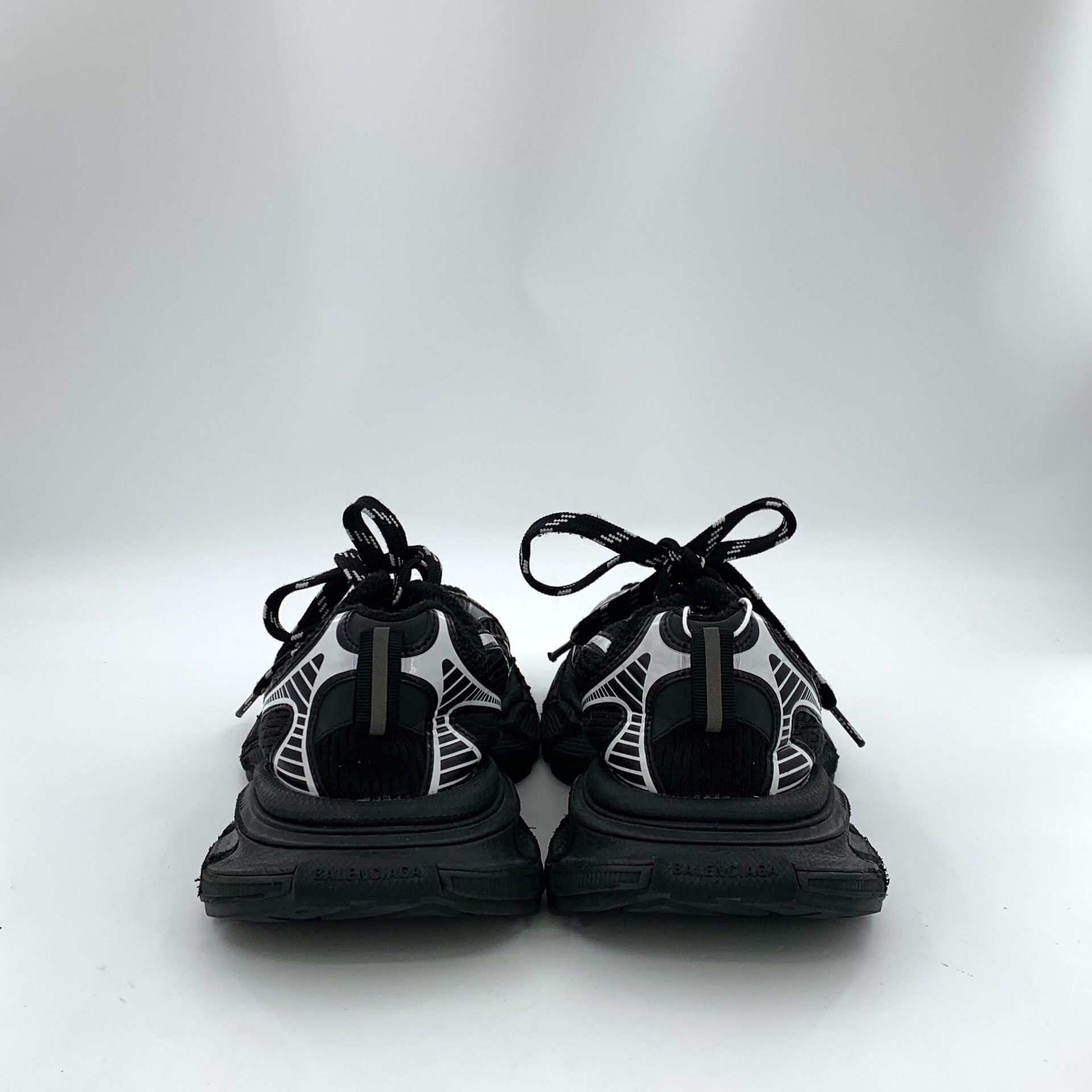 Balenciaga Balenciaga Black Lowtop Sneakers XXXL Men Size US 10 / EU 43 - 4 Thumbnail