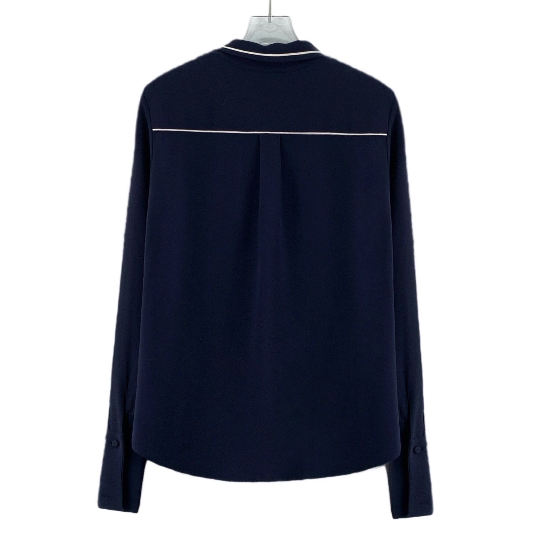 Loro Piana Loro Piana Blue Button Up M Women Size M / US 6-8 / IT 42-44 - 2 Thumbnail