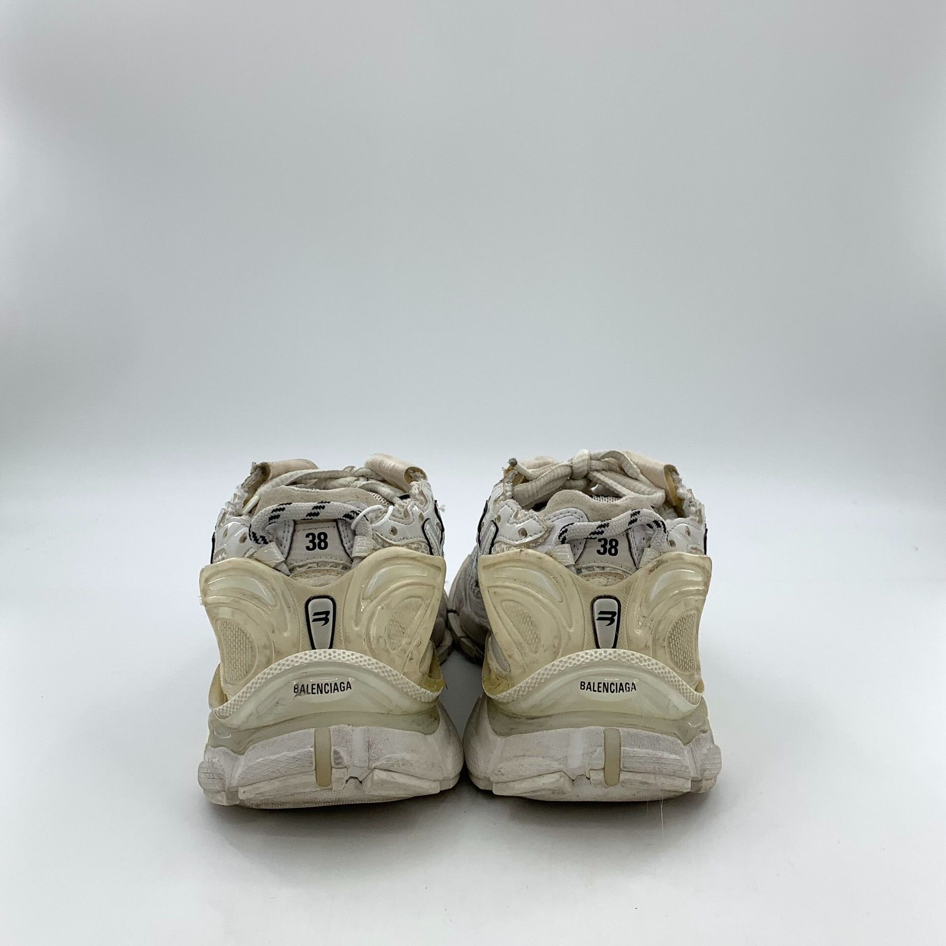 Balenciaga Balenciaga Gray Lowtop Sneakers 38 Women Size US 7.5 / IT 37.5 - 4 Thumbnail