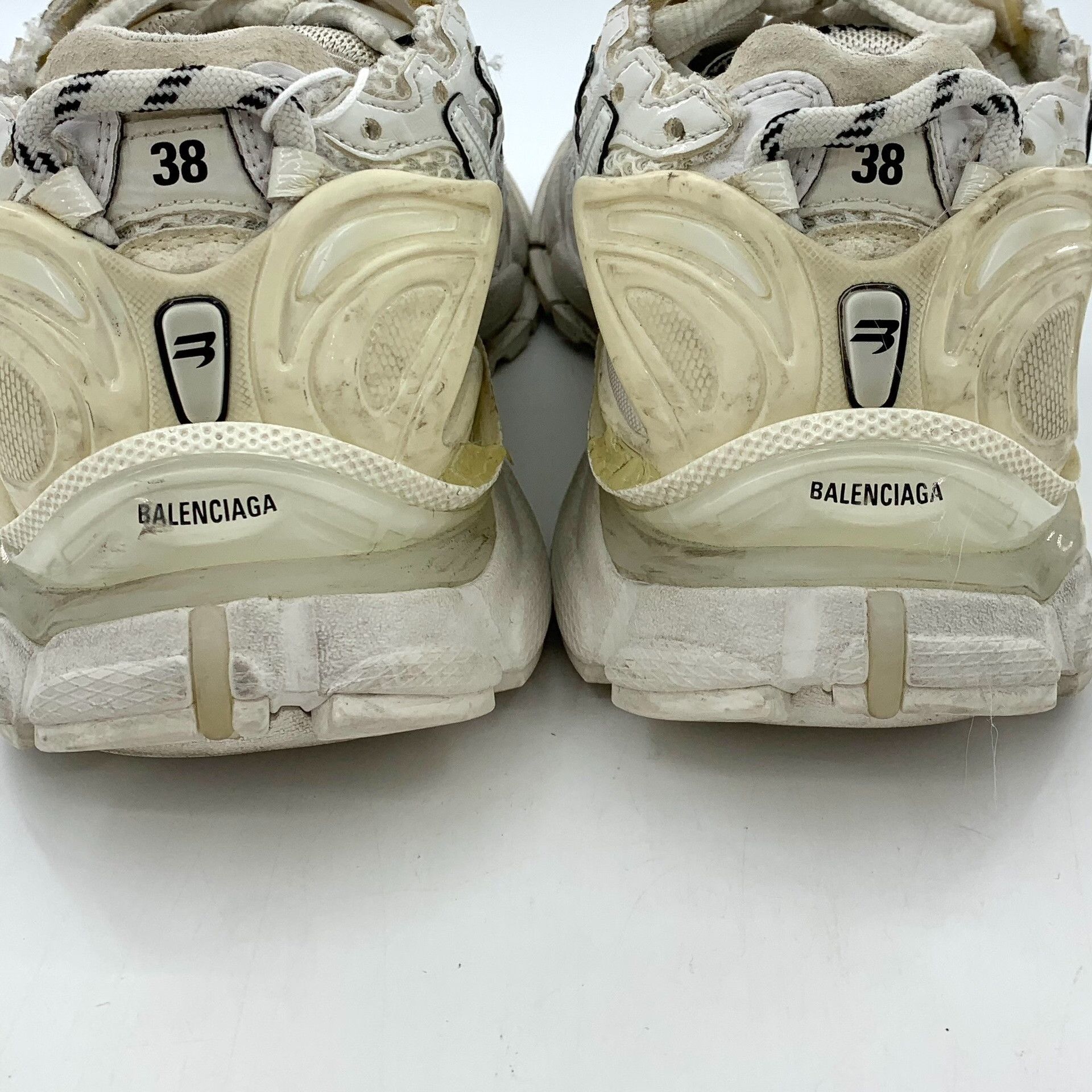 Balenciaga Balenciaga Gray Lowtop Sneakers 38 Women Size US 7.5 / IT 37.5 - 9 Thumbnail