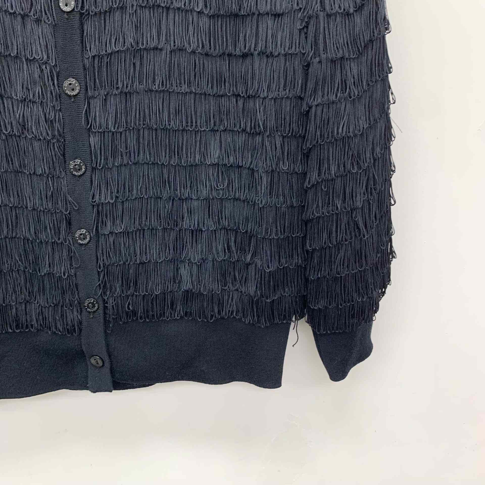 Dolce & Gabbana Dolce & Gabbana Black Sweater 42 Women Size M / US 6-8 / IT 42-44 - 4 Thumbnail