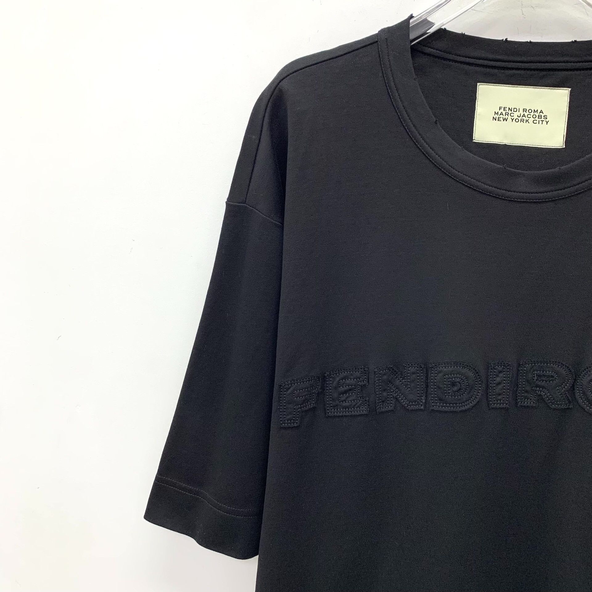 Fendi Fendi Retro Black T-Shirt XXL Men Size US XXL / EU 58 / 5 - 3 Thumbnail