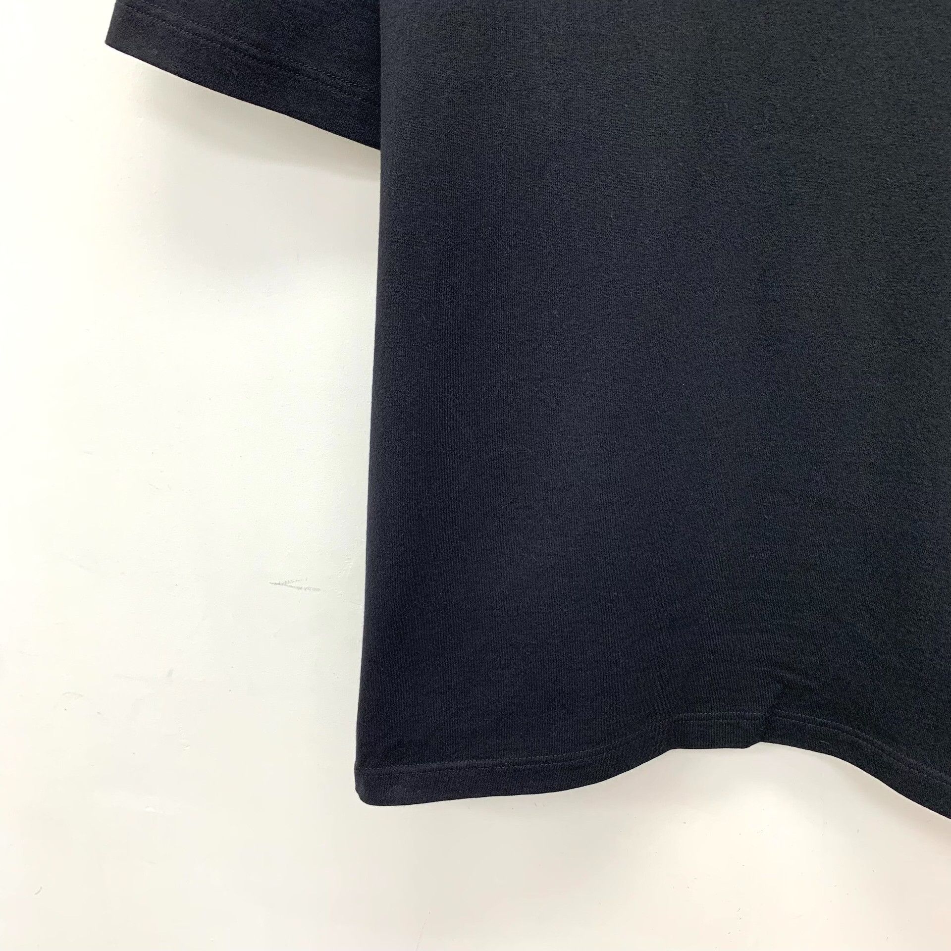 Prada Prada Retro Black T-Shirt L Women Size L / US 10 / IT 46 - 4 Thumbnail