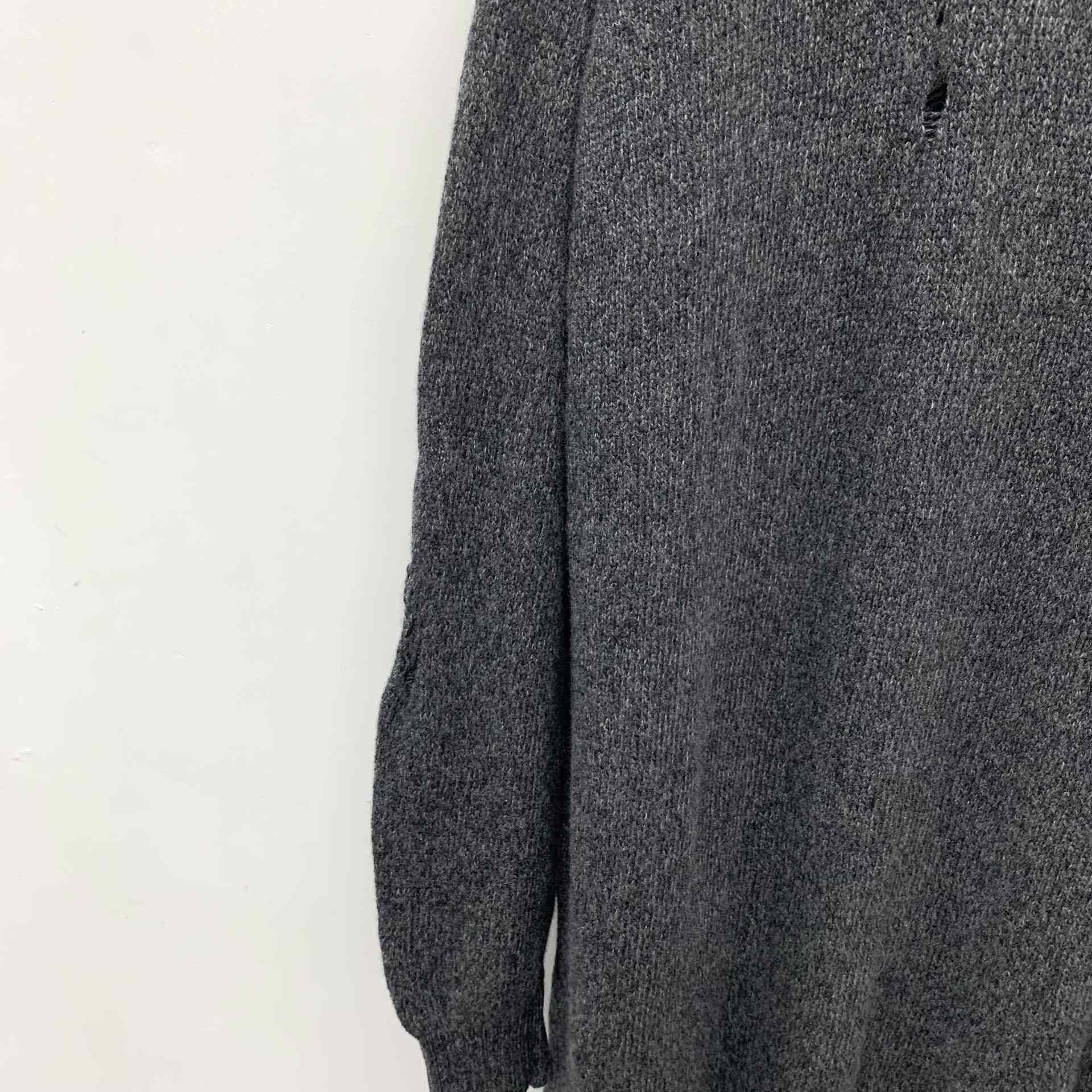 Loro Piana Loro Piana Knit Gray Dress L Women Size L / US 10 / IT 46 - 4 Thumbnail