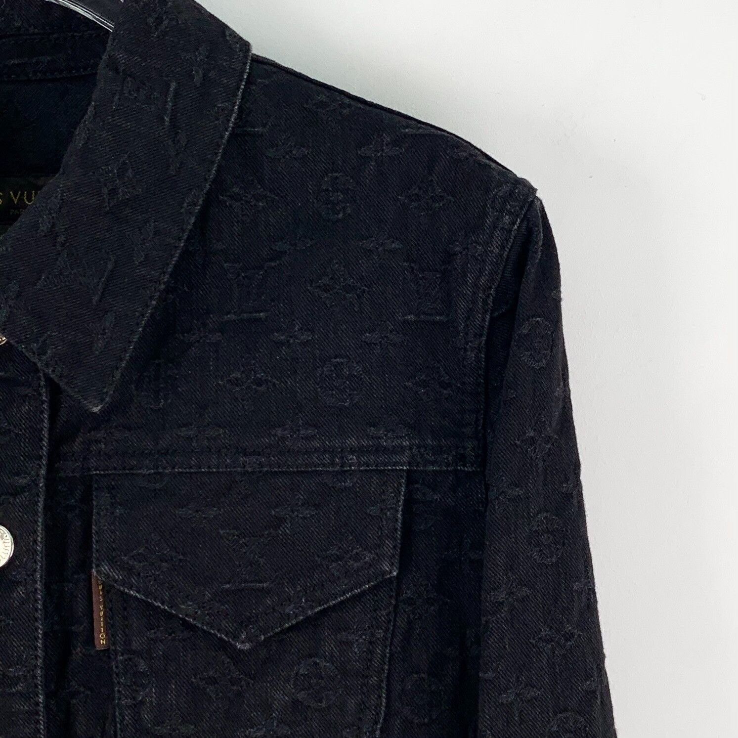 Louis Vuitton Louis Vuitton Black Jacket 42 Women Size M / US 6-8 / IT 42-44 - 3 Thumbnail