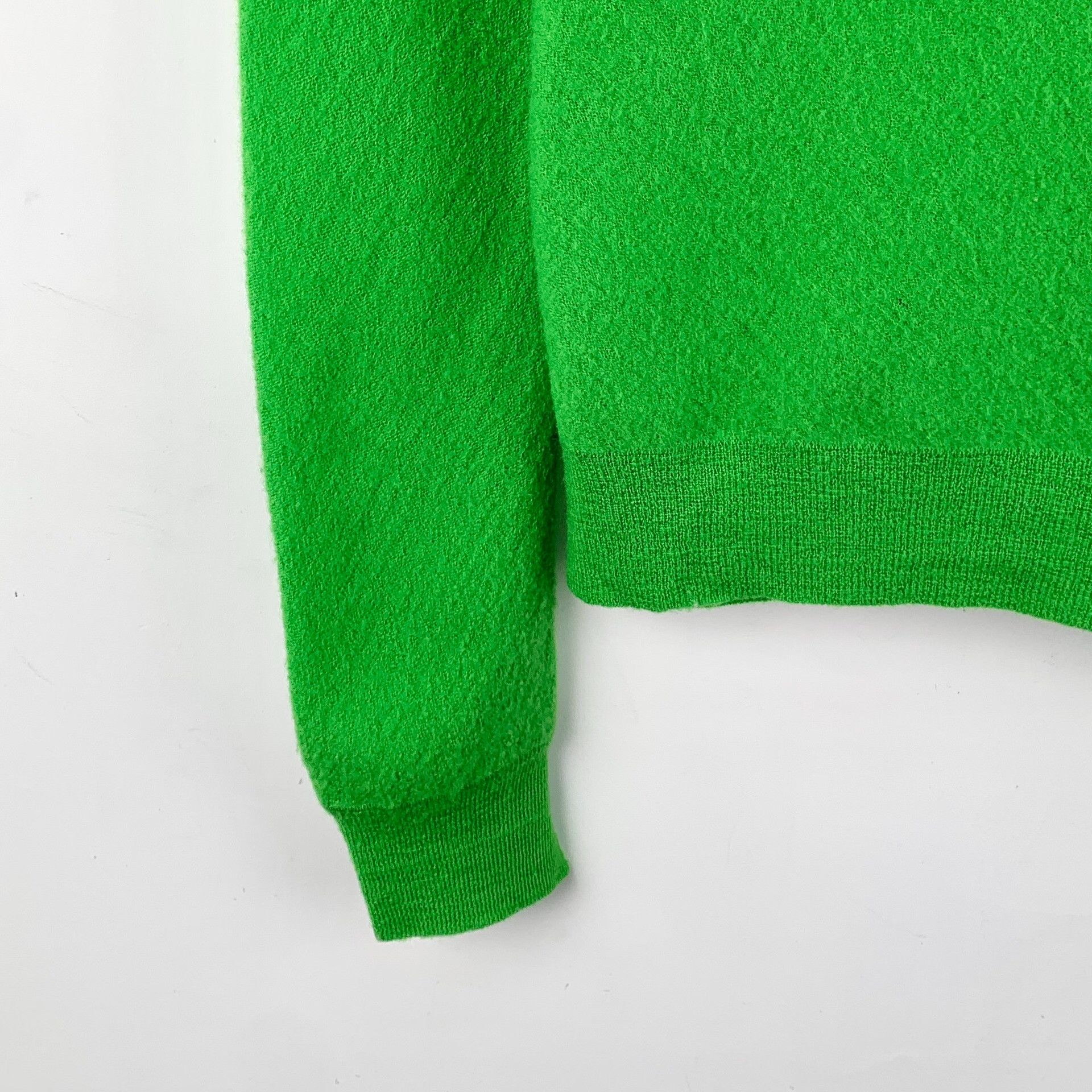 Celine Celine Knit Wool Green Sweater L Women Size L / US 10 / IT 46 - 4 Thumbnail