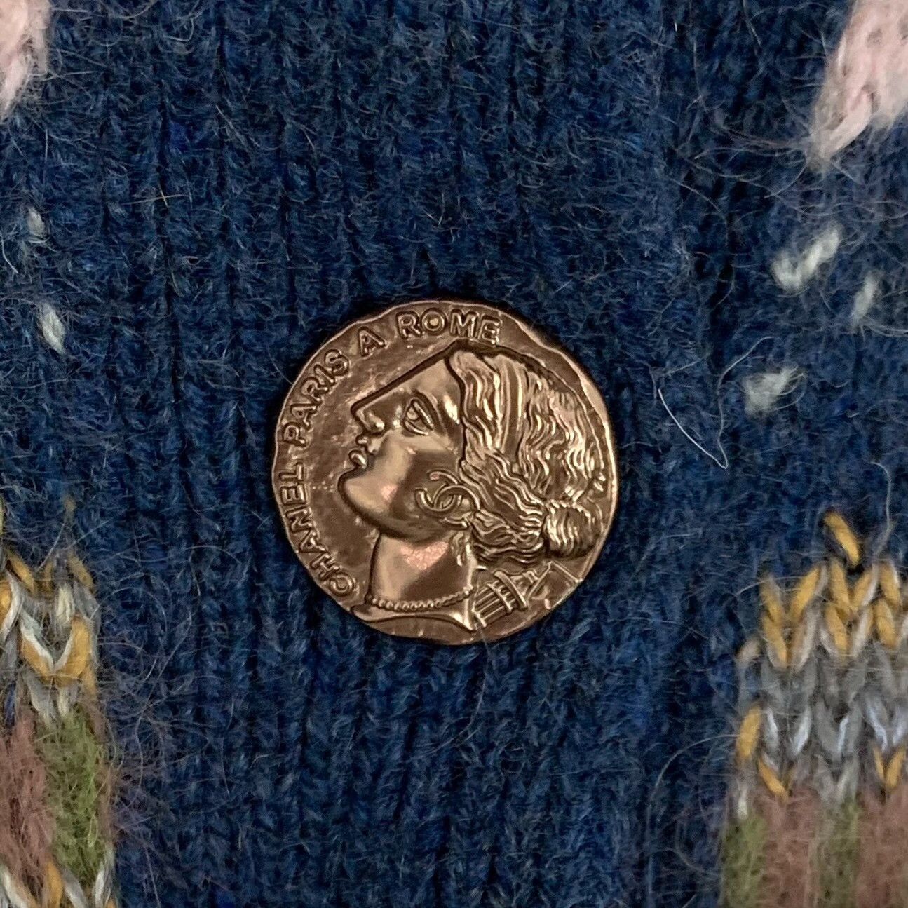 Chanel Chanel Retro Striped Multi Sweater L Women Size L / US 10 / IT 46 - 5 Thumbnail