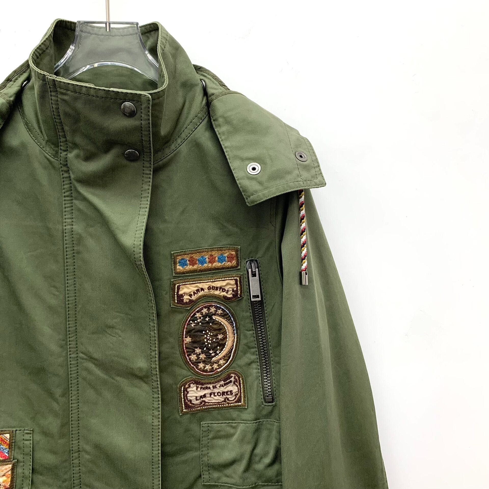 Valentino Valentino Embroidered Graphic Green Jacket S Women Size S / US 4 / IT 40 - 3 Thumbnail