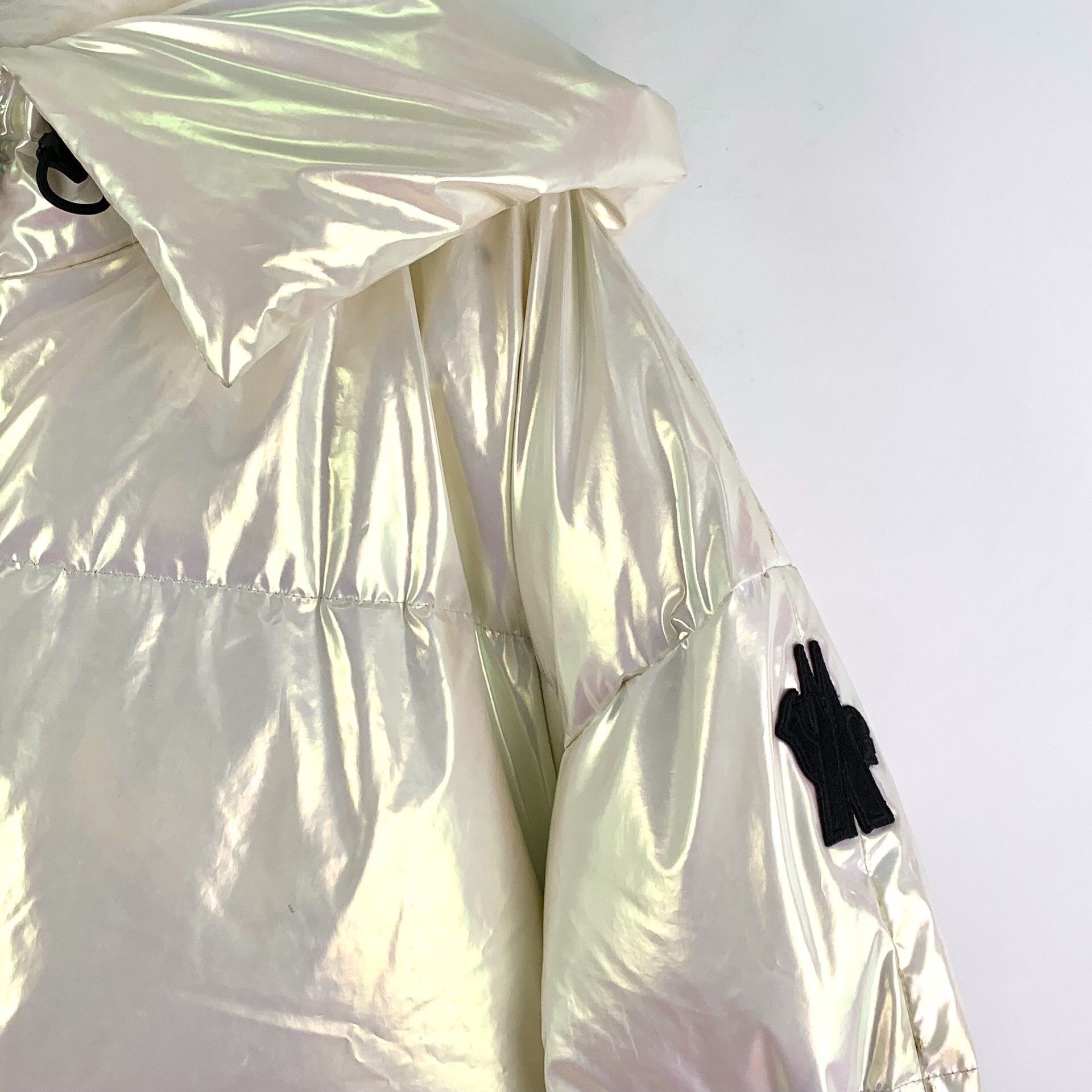 Moncler Moncler White Down Jacket XS Women Size XS / US 0-2 / IT 36-38 - 3 Thumbnail