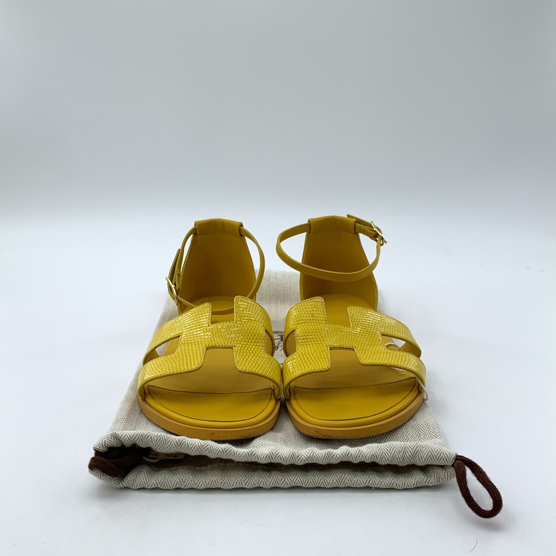 Hermes Hermes Yellow Sandals 37 Women Size US 6.5 / IT 36.5 - 8 Thumbnail
