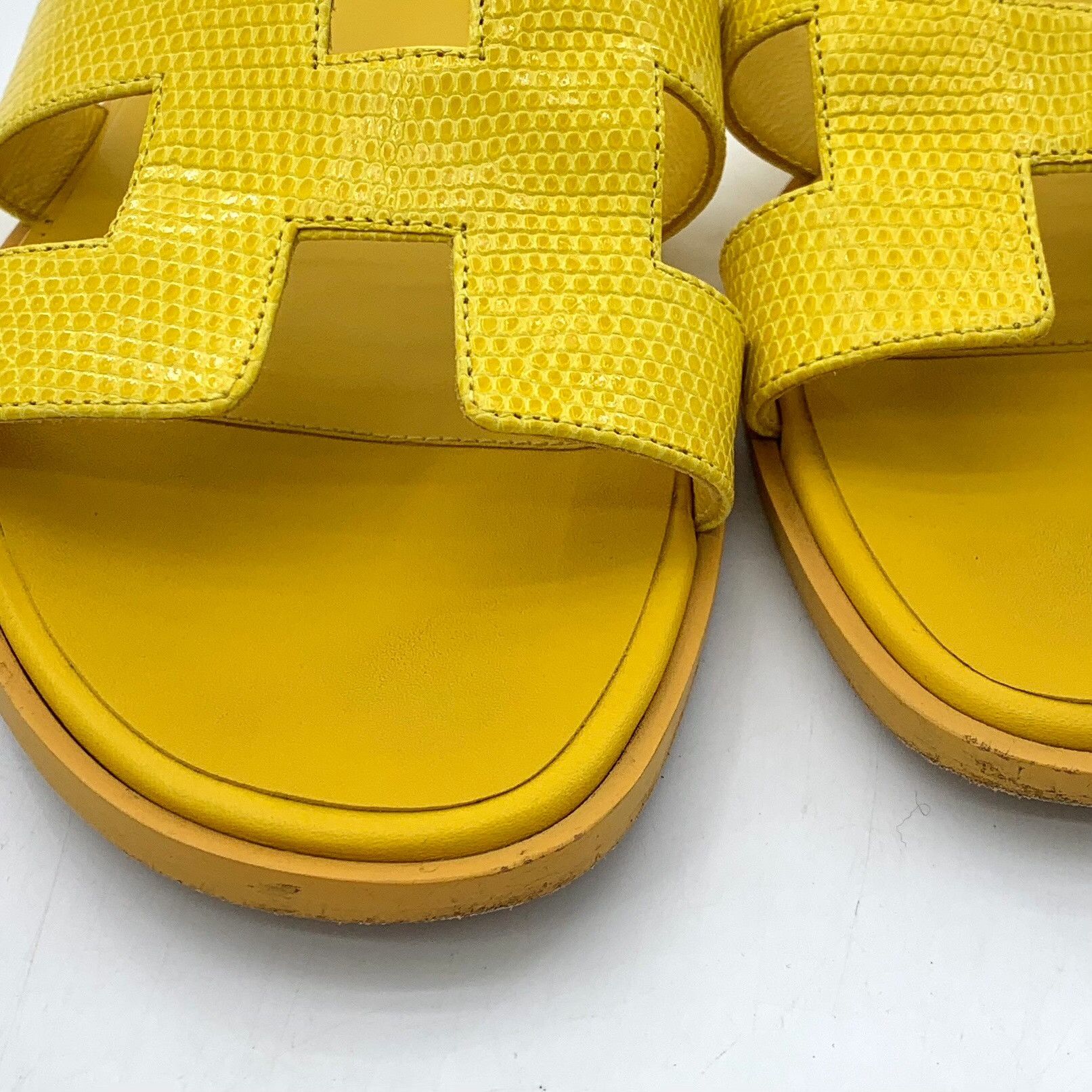 Hermes Hermes Yellow Sandals 37 Women Size US 6.5 / IT 36.5 - 9 Thumbnail