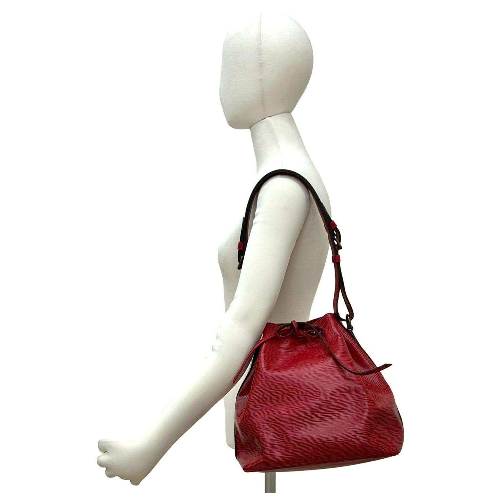 Louis Vuitton LOUIS VUITTON Vintage Petit Noé Epi Leather Shoulder Bag/Tote Bag, Castilian Red, 16303 Size ONE SIZE - 2 Thumbnail