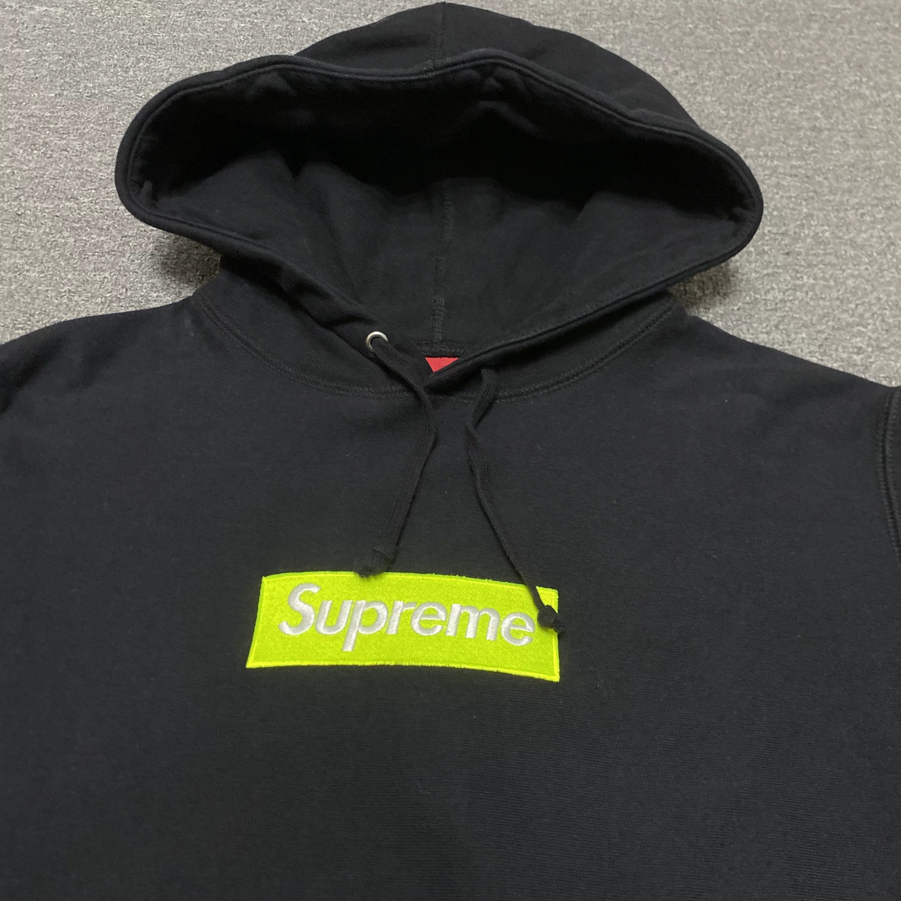 Supreme Supreme 17FW BOGO Hoodie Size US M / EU 48-50 / 2 - 3 Thumbnail