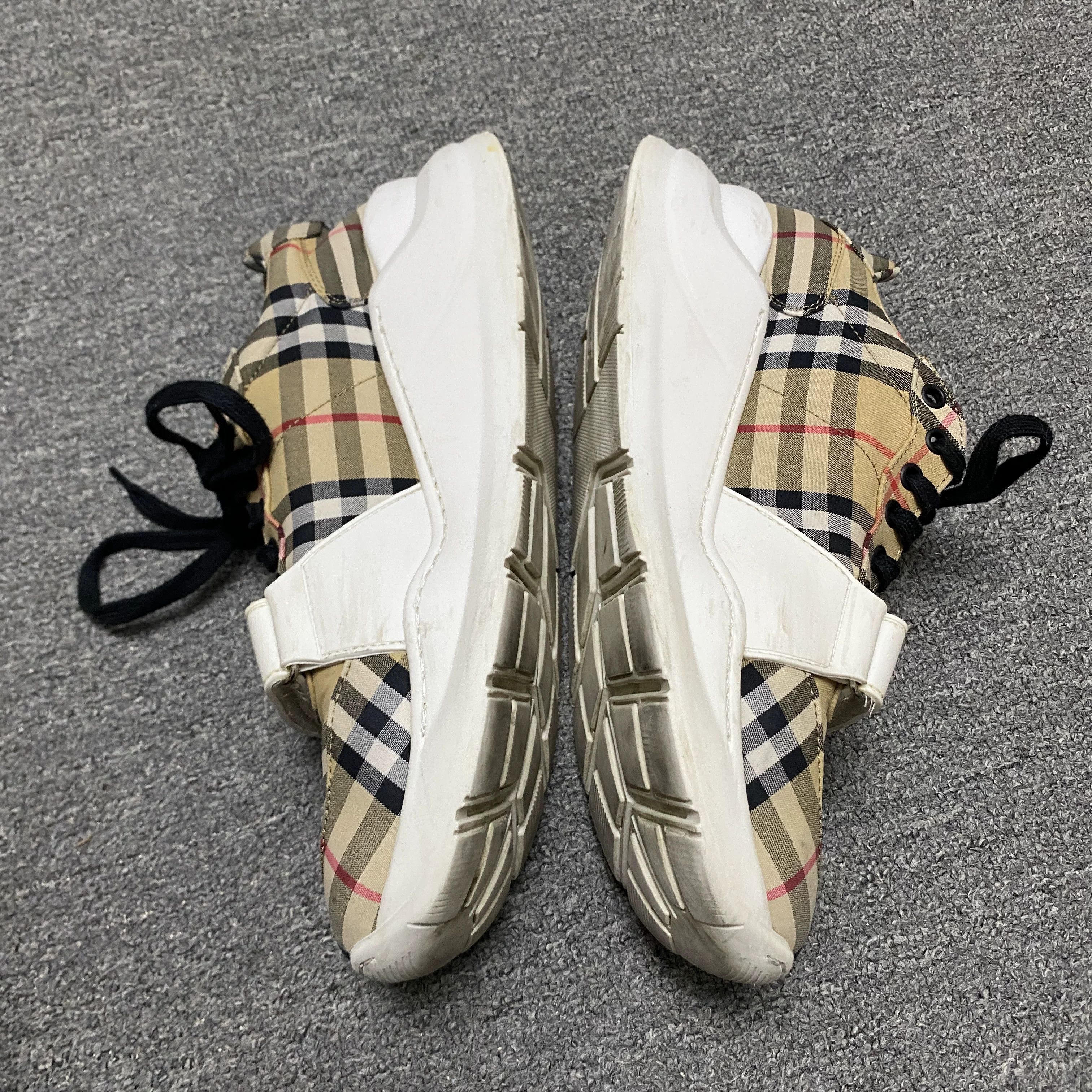 Burberry Burberry Check Dad Shoes Size US 10 / EU 43 - 4 Thumbnail