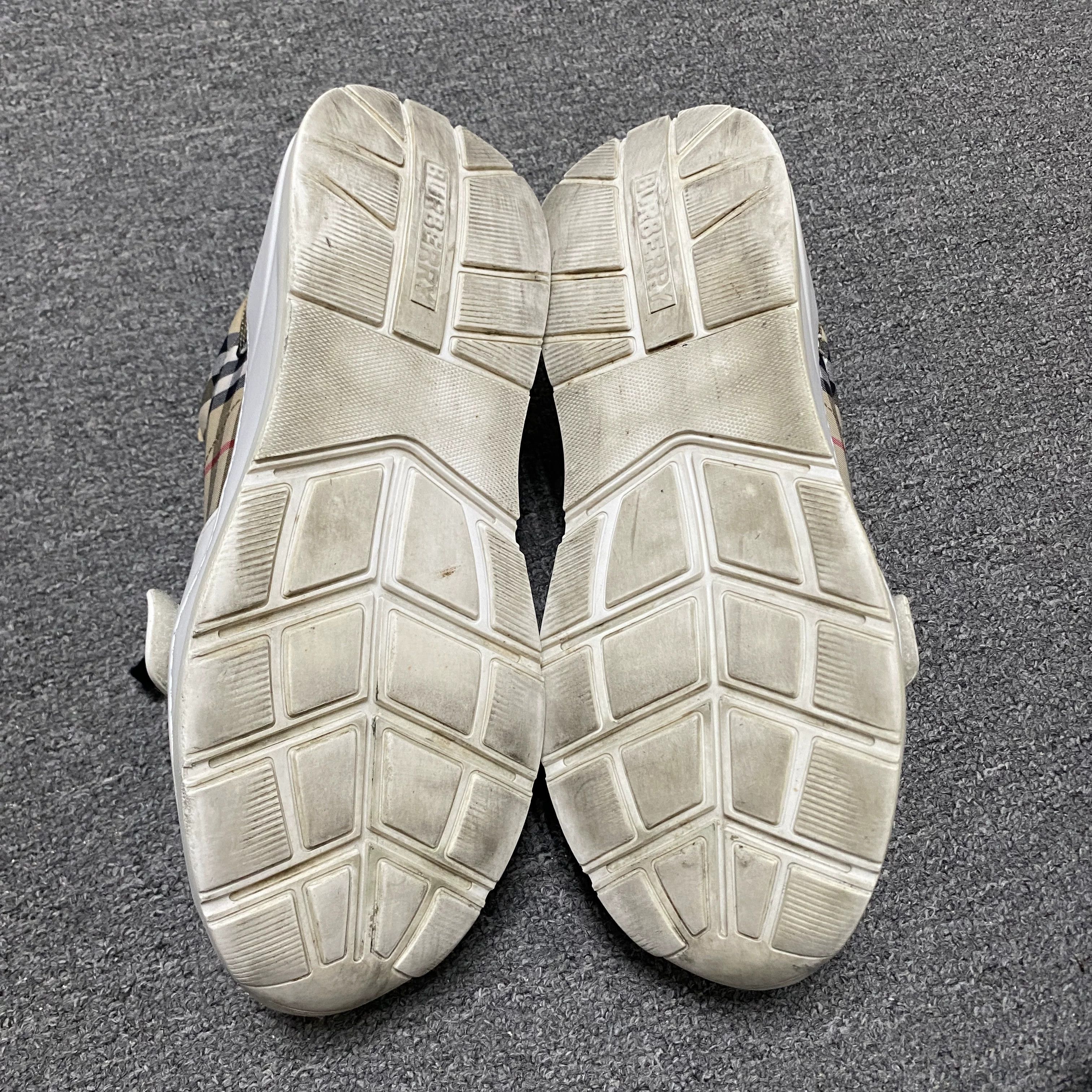 Burberry Burberry Check Dad Shoes Size US 10 / EU 43 - 7 Thumbnail
