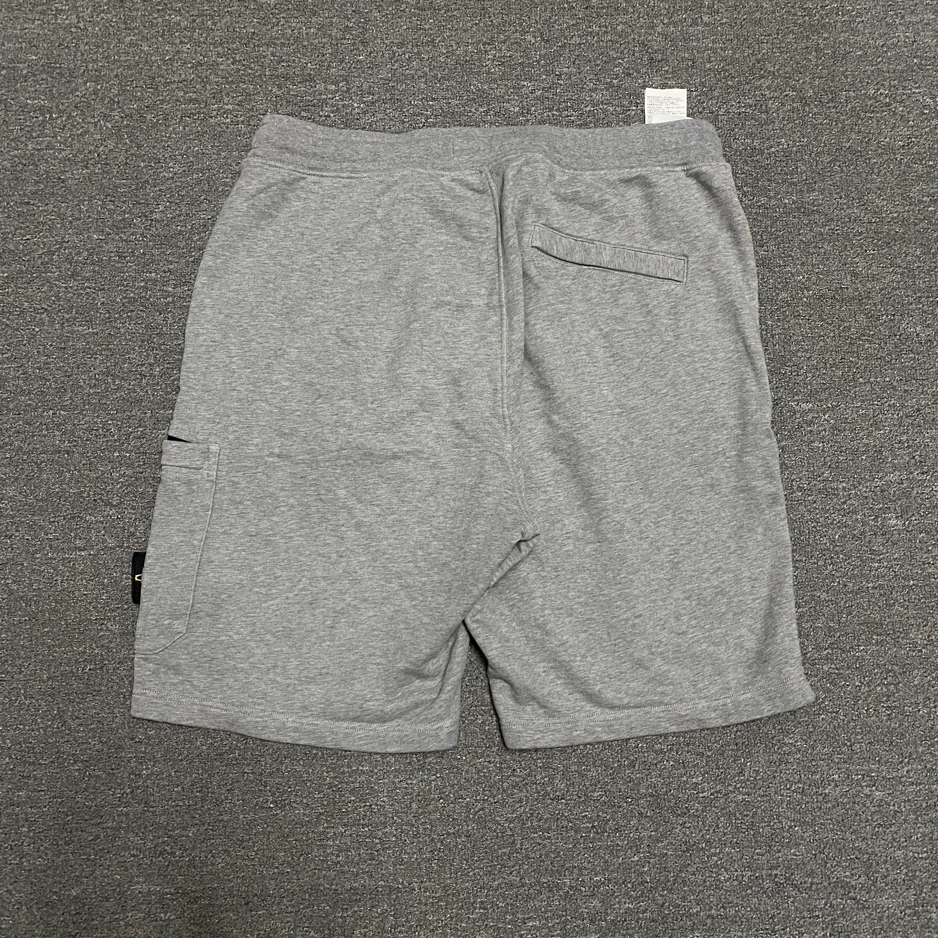 Stone Island STONE ISLAND Pocket Shorts Size US 36 / EU 52 - 2 Thumbnail